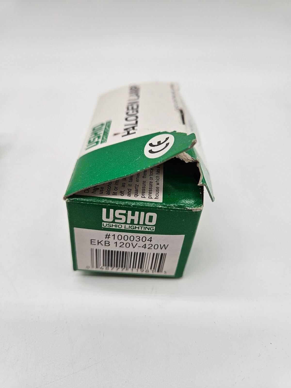 USHIO EKB 420W 120V Halogen LAMP Photo/Studio