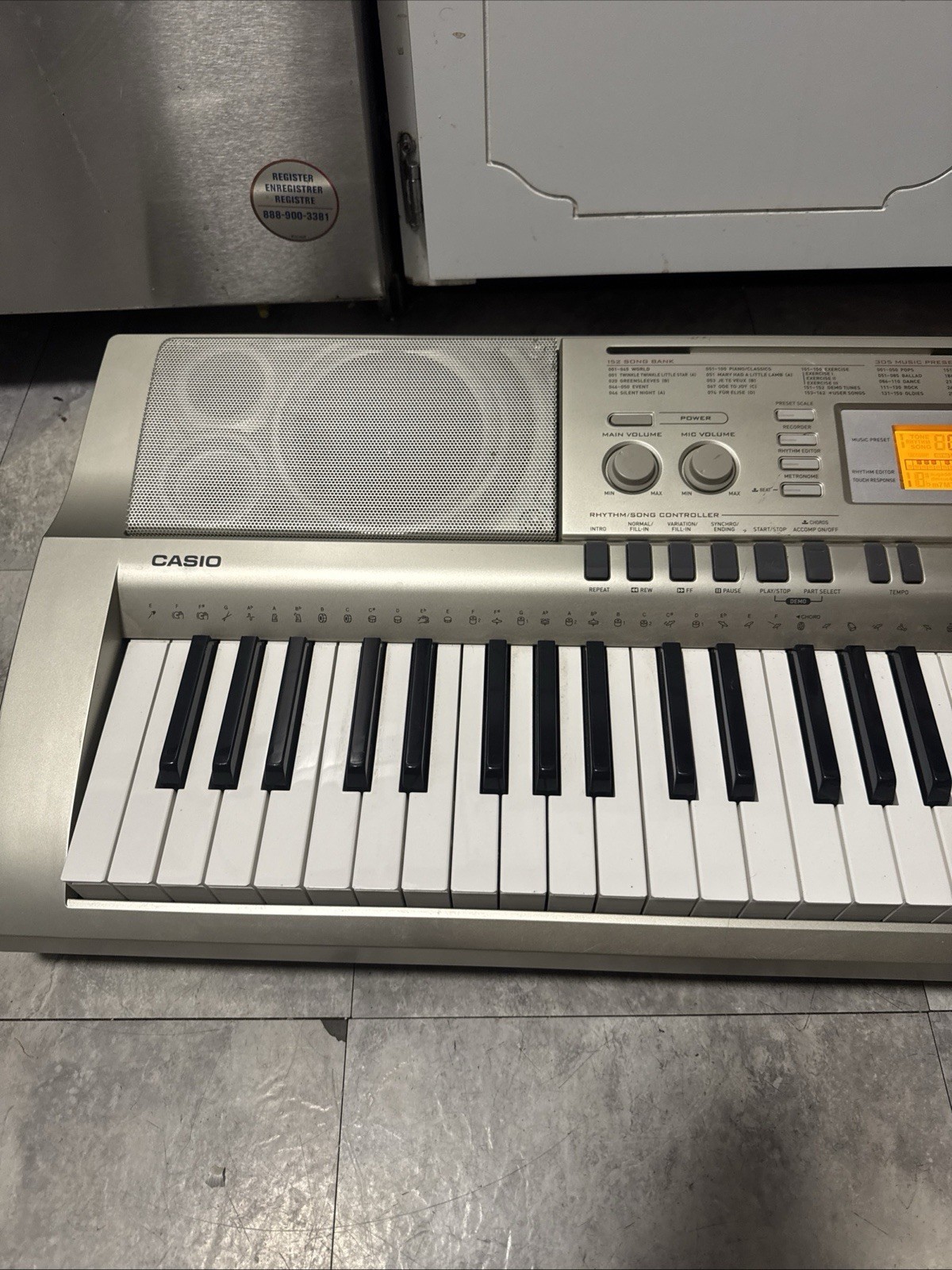 Casio WK-200 Gray Portable Touch 76-Key Workstation Electronic Keyboard Tested