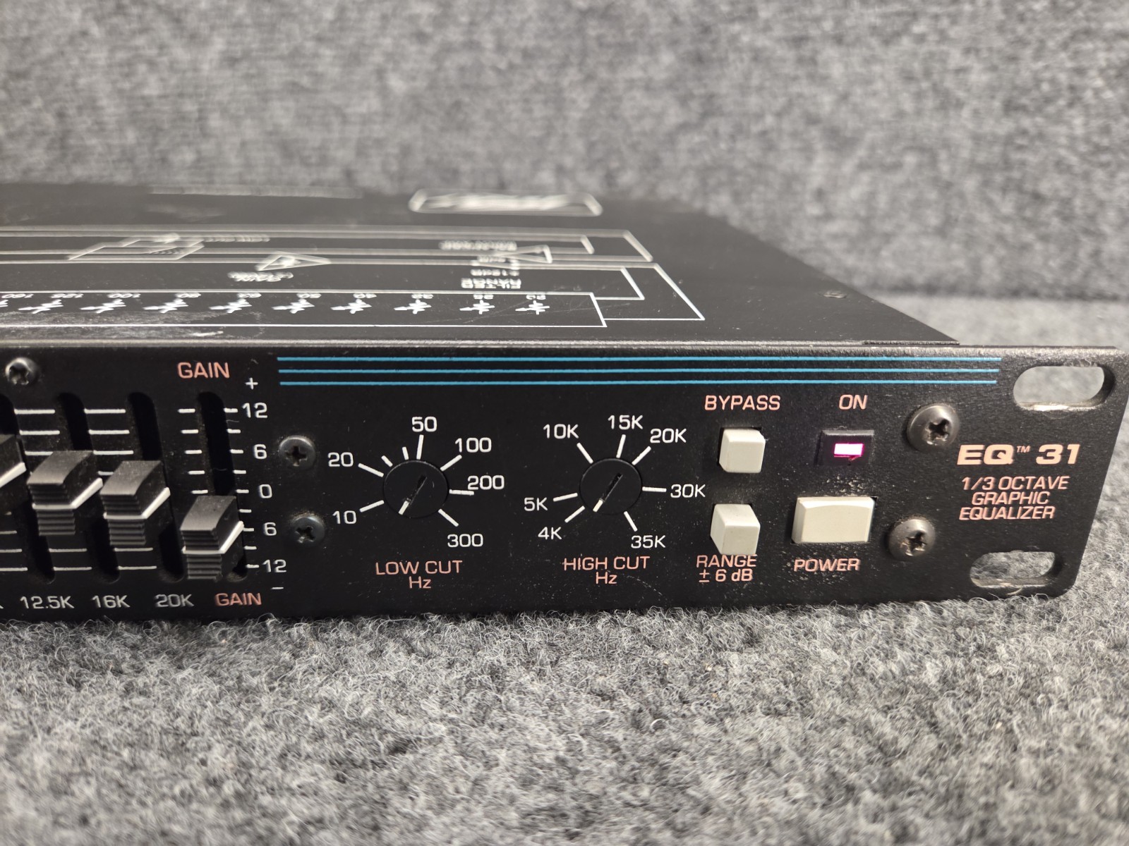Peavey EQ 31 Equalizer 1/3 Octave Graphic Equalizer