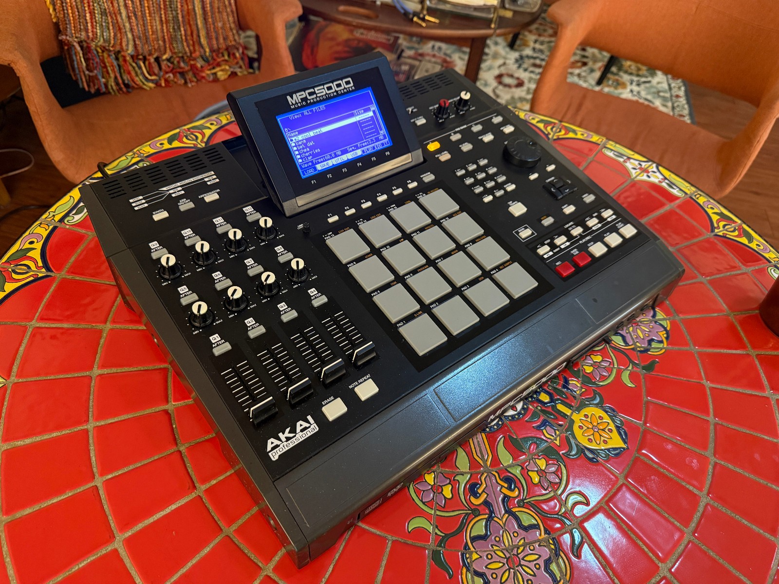 Akai MPC5000 - W/ DVD-CD Drive Excellent Condition!