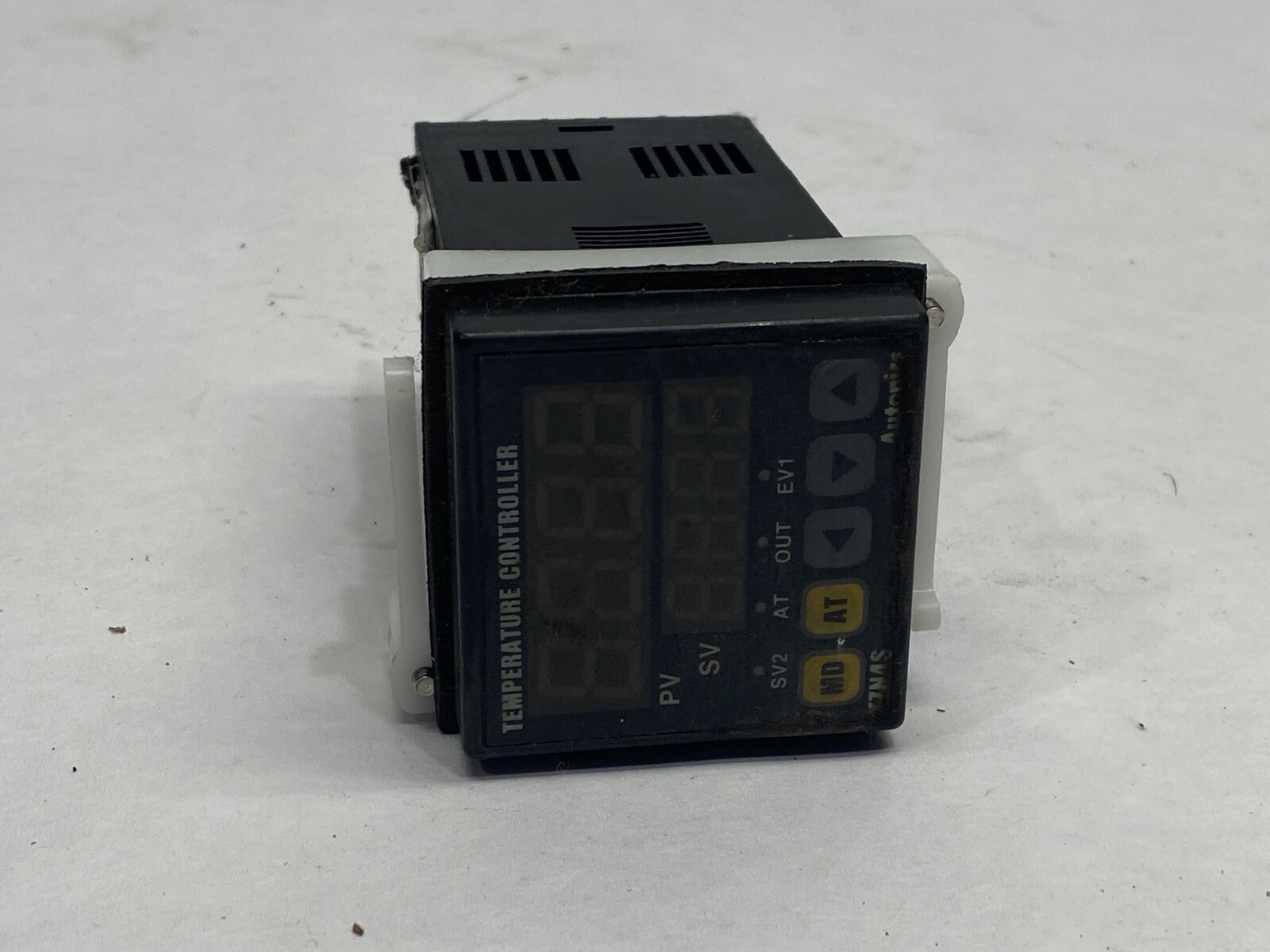 Autonics TZN4S-14S Temperature Controller 100-240VAC