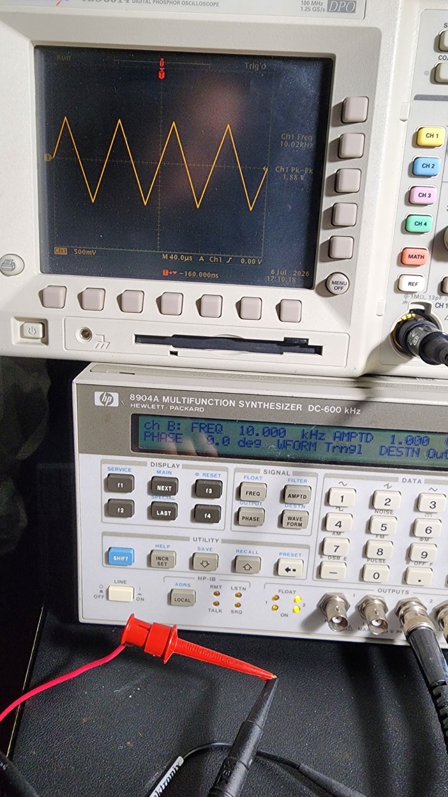 HP 8904A Multifunction Synthesizer DC-600kHz Dual Output Tested Working Option 2