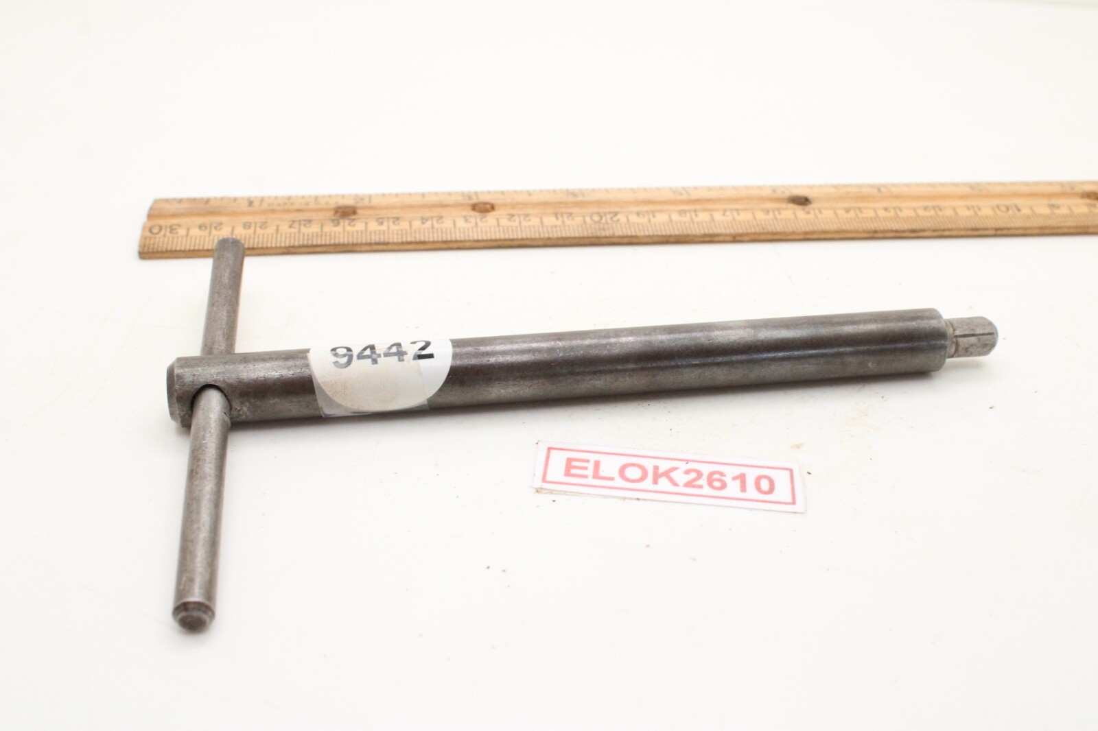 Unbranded 1/4" Drive T Handle Socket Wrench