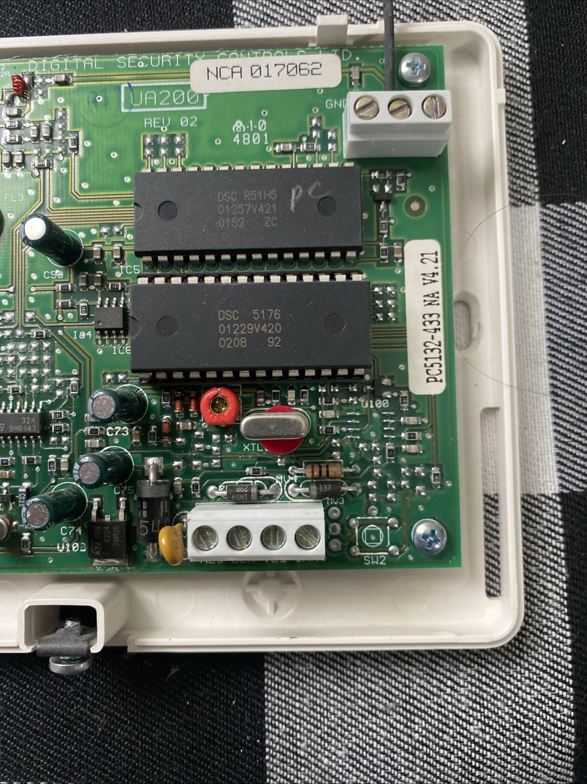 DSC RF5132-433 PowerSeries Wireless Receiver 32 Zone 433MHz