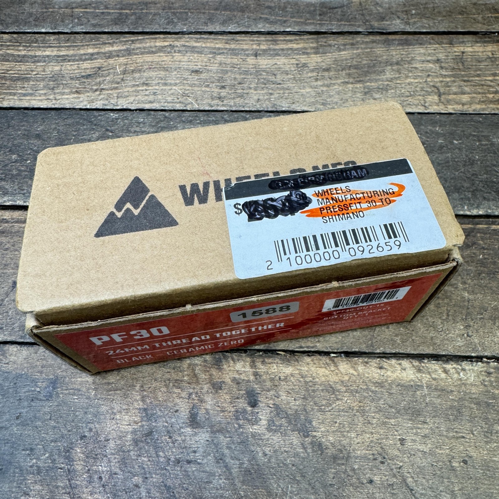 Wheels MFG PF30-OUT-15 Bottom Bracket 24mm Threaded Black Ceramic Zero