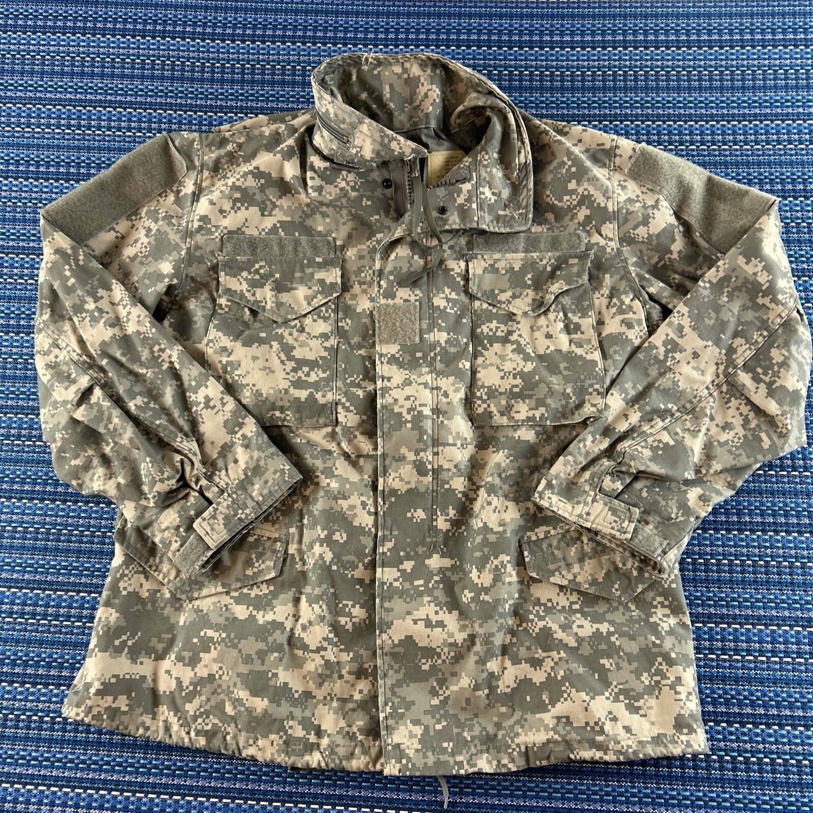 US Military Digital Camo Coat Mens Large Regular Field Cold Weather Jacket #7130