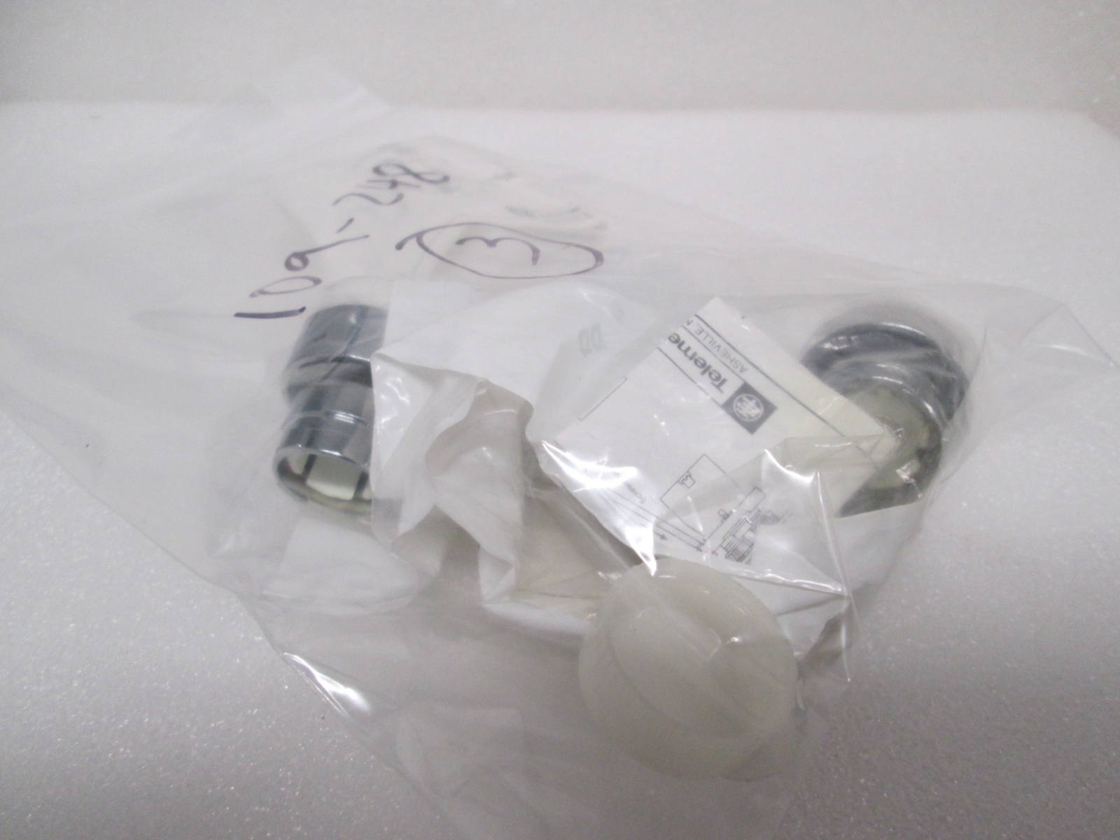 Switch Head w/ Pushbutton,109-248, New, Lot of 3