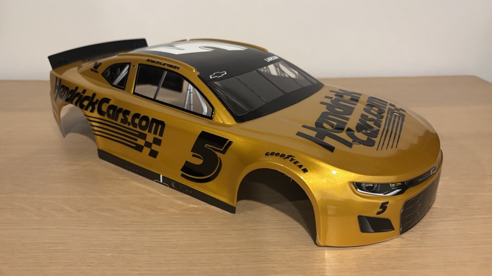 1/12 Custom Kyle Larson Hendrick Cars Young Money Edition Camaro Nascar RC Body