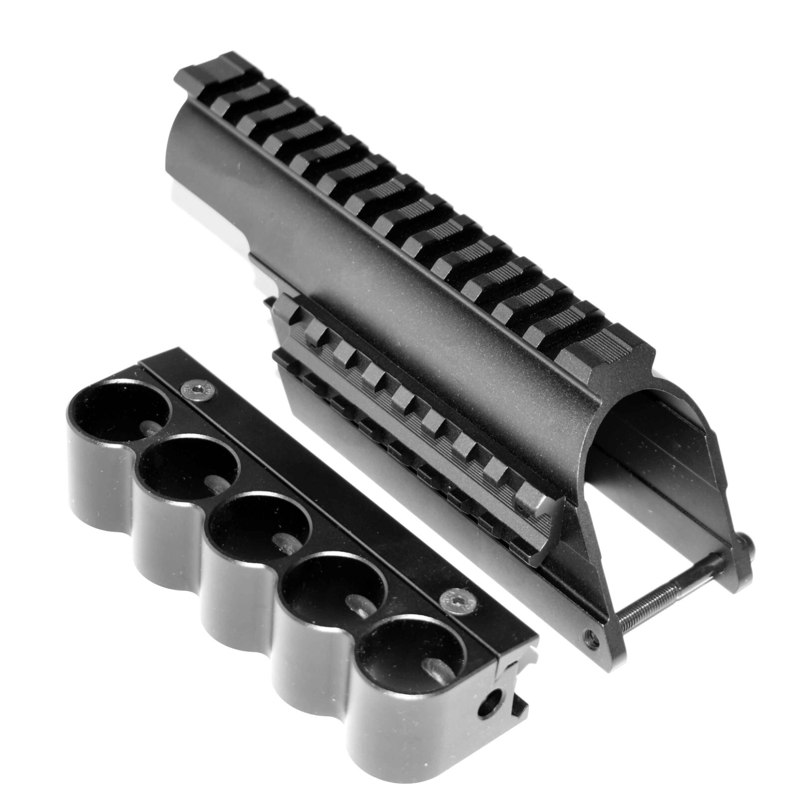 Reflex sight shell holder saddle mount combo for Mossberg maverick 88 12 gauge.