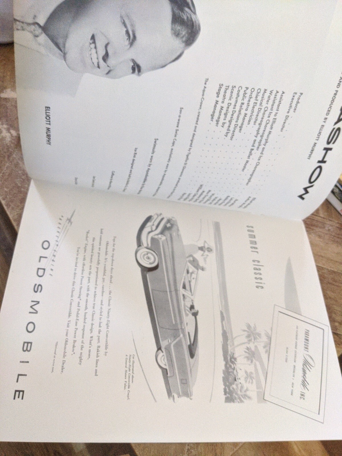 Walt Disneys AQUASHOW Booklet