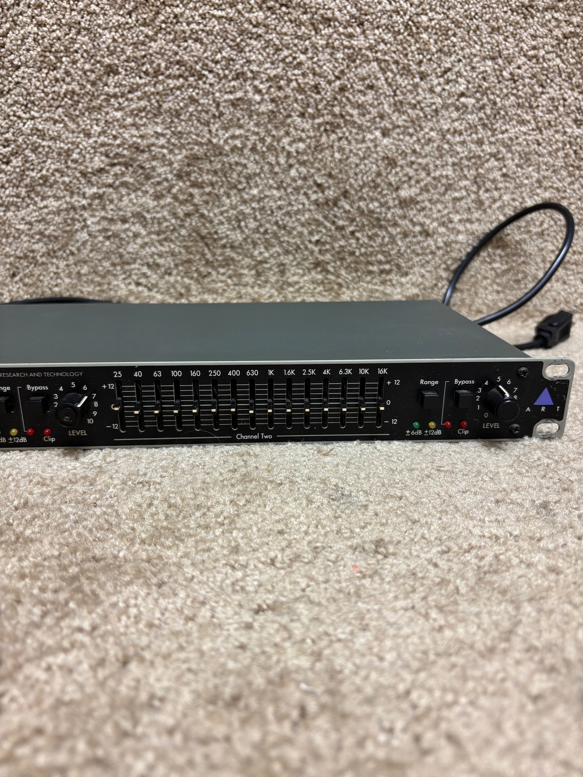 ART 341 Dual 15 Band EQ