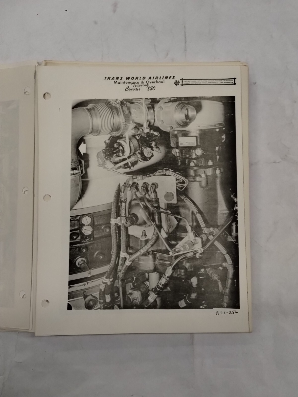 Trans World Airlines Convair 880 Maintenance Study Guide-Original