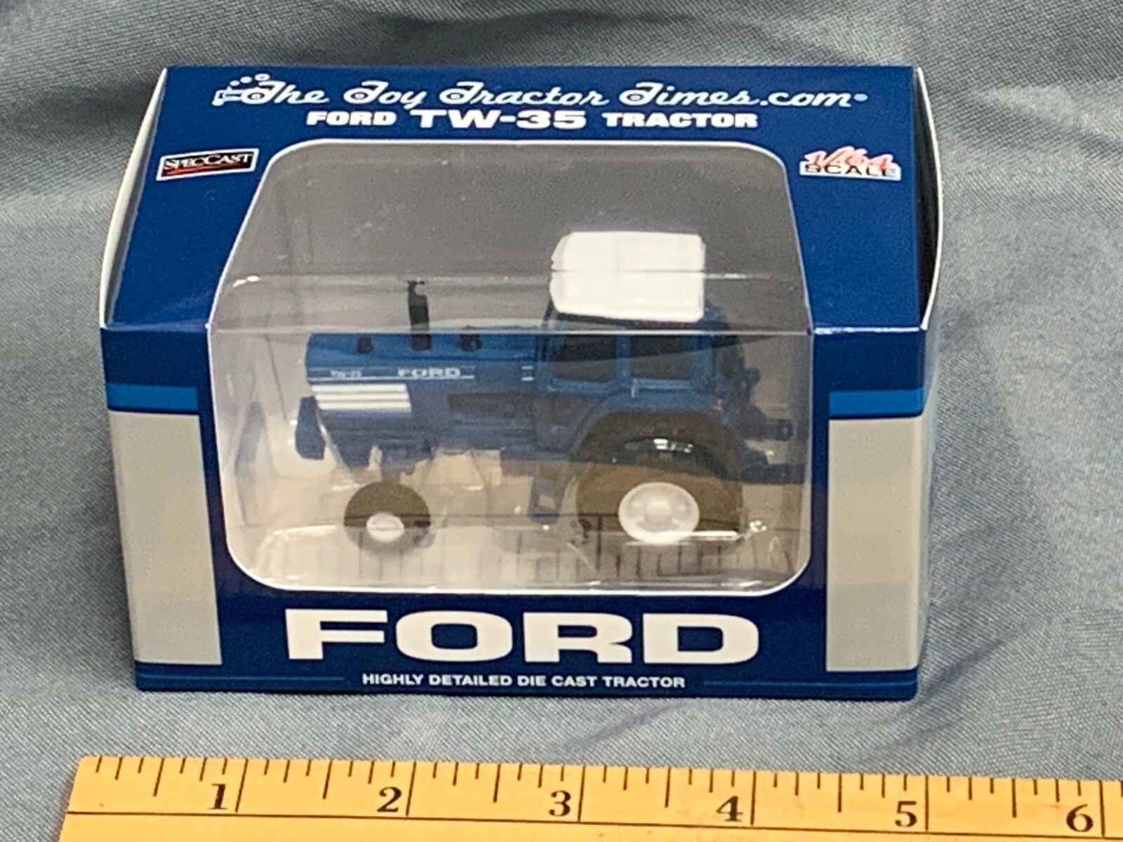 2020 Speccast 1:64 TOY TRACTOR TIMES FORD TW-35 2WD w/ DUALS NIB Cust1946