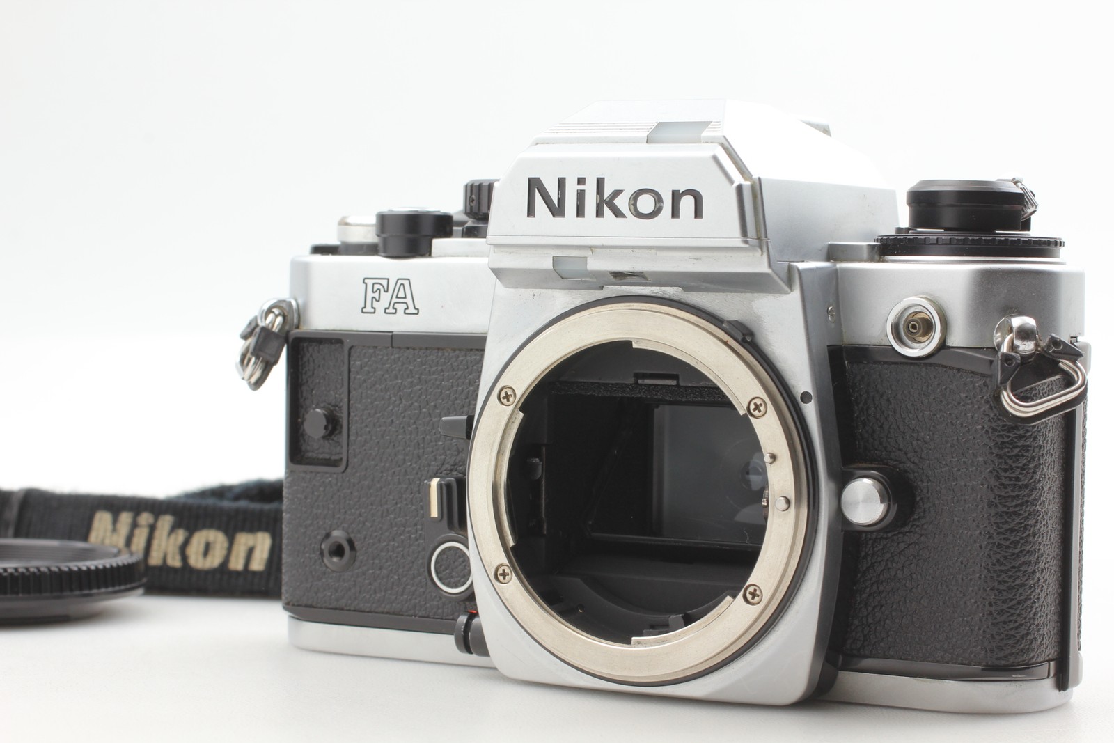 S/N 503xxxx [N MINT Strap] Nikon FA Silver 35mm SLR Film Camera Body From JAPAN