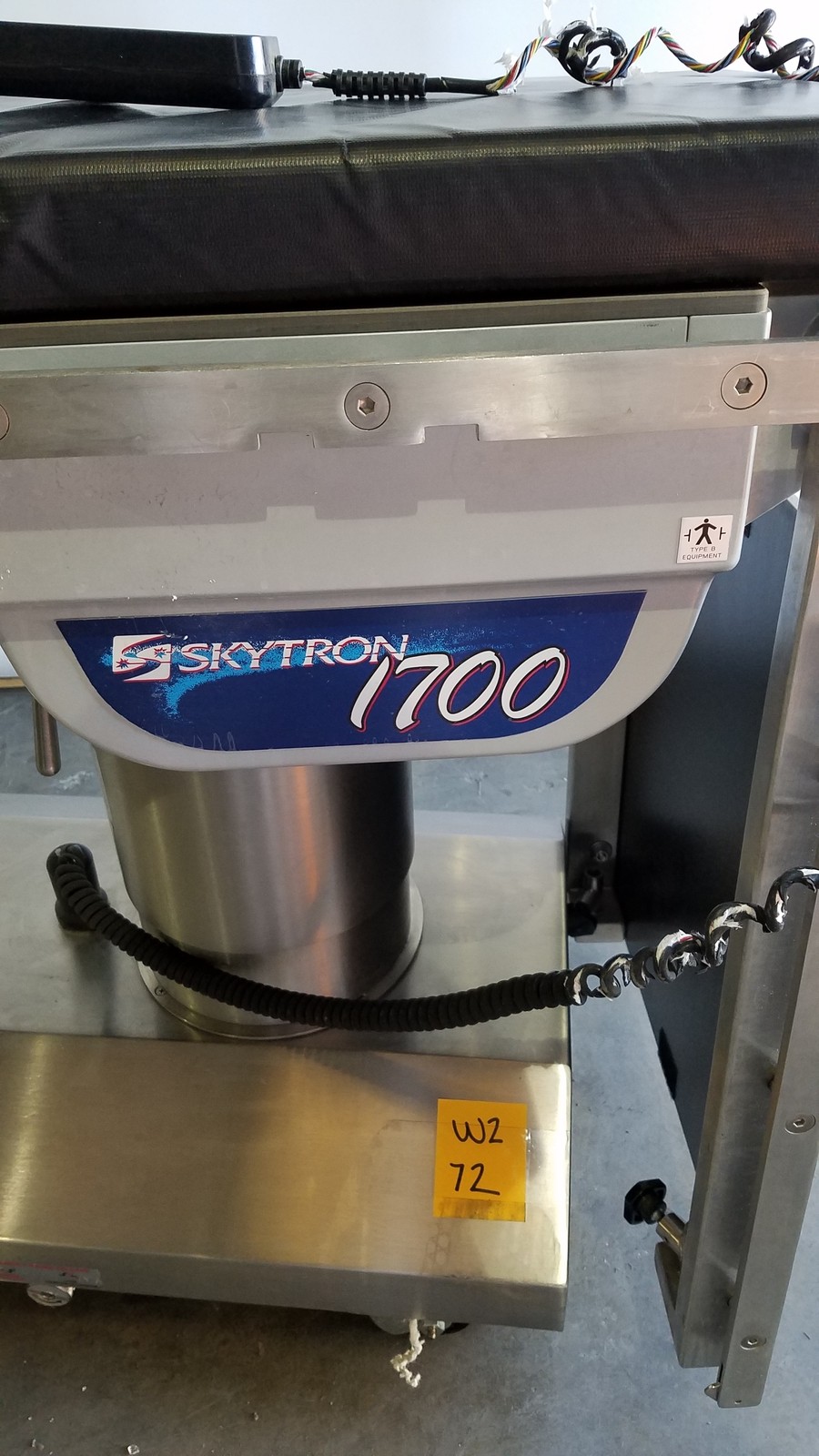 Skytron 1700 Surgical Table With Hand Control