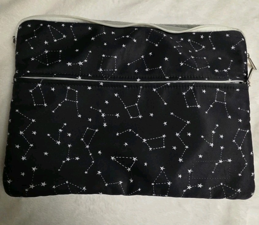 Canvaslife Black And White Galaxy, Big, Little Dipper Laptop Sleeve, Versatile