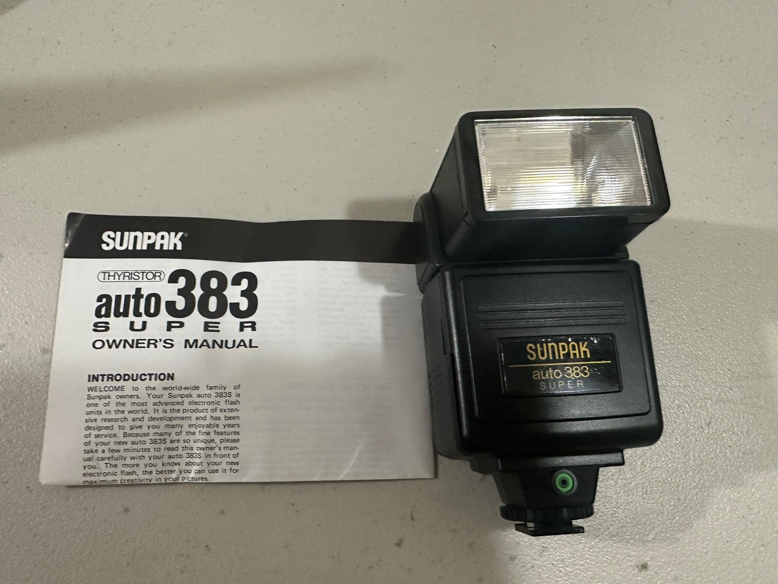 Sunpak Auto 383 Super Flash - With Instructions- Sold As Is