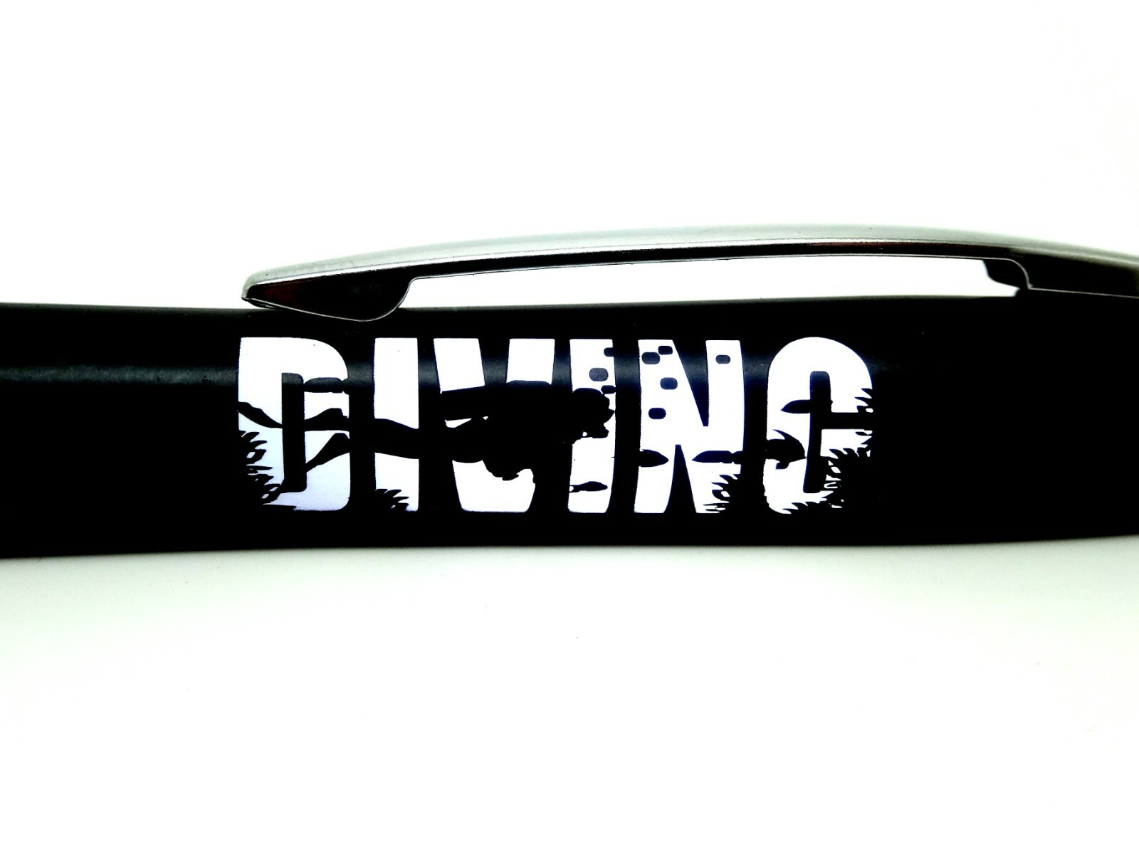 Scuba Diving / Lighted ink pen
