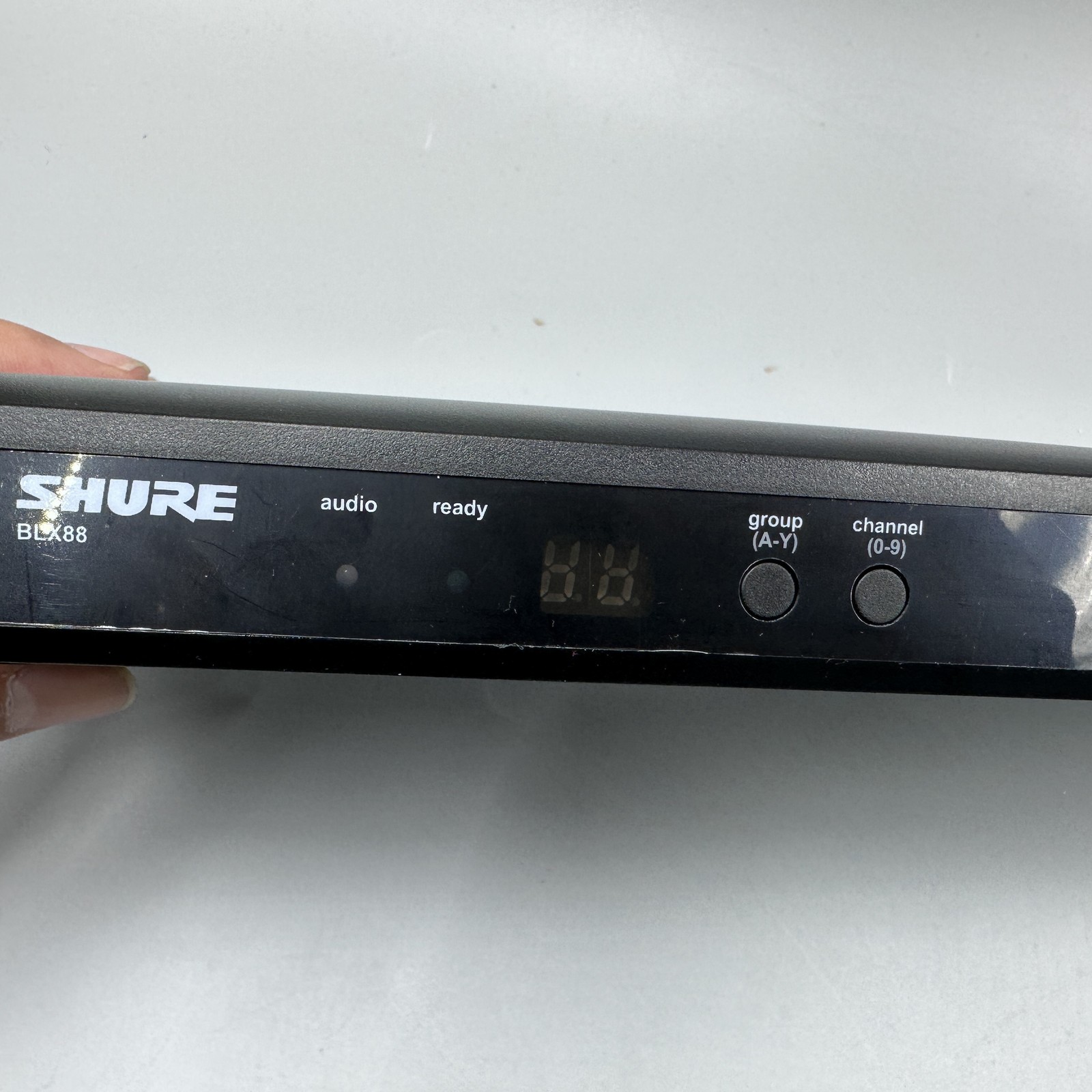 Shure BLX288/PG58 Handheld Wireless Microphone System Come with2 Microphone New