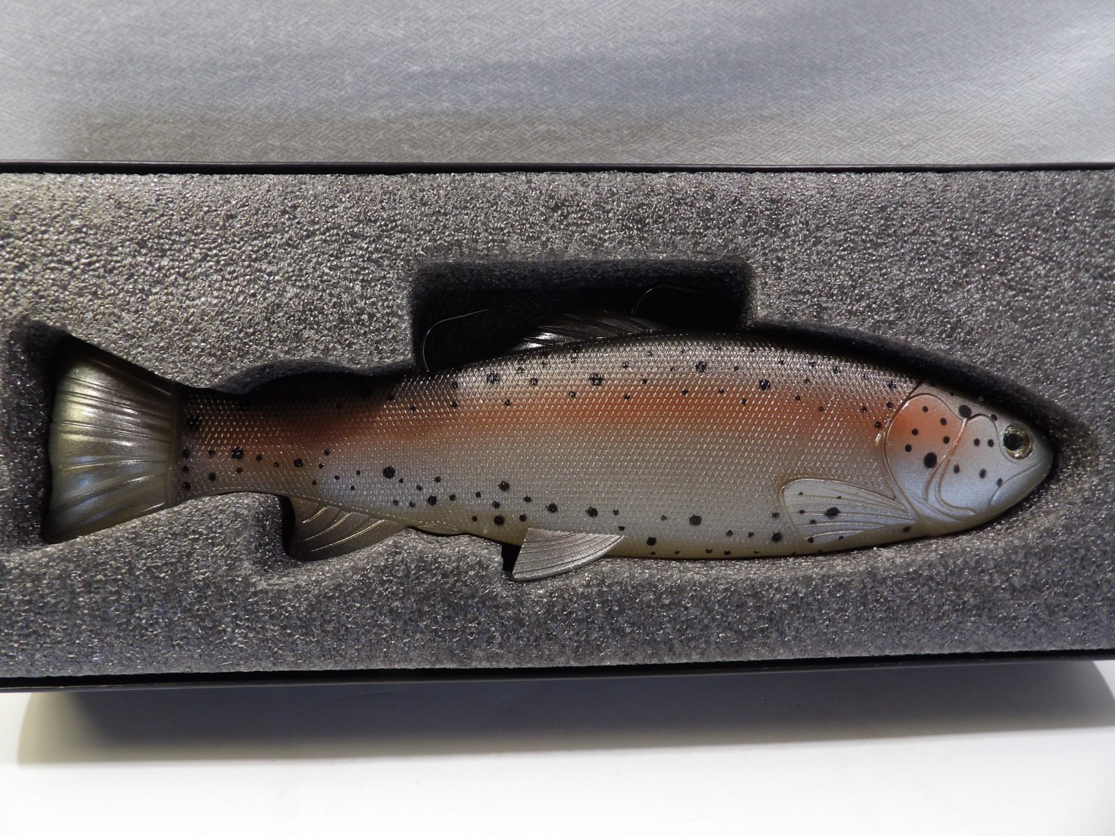 Defiant 232 Swimbait, slow sink, dark trout, 9.75", 6 oz fishing lure