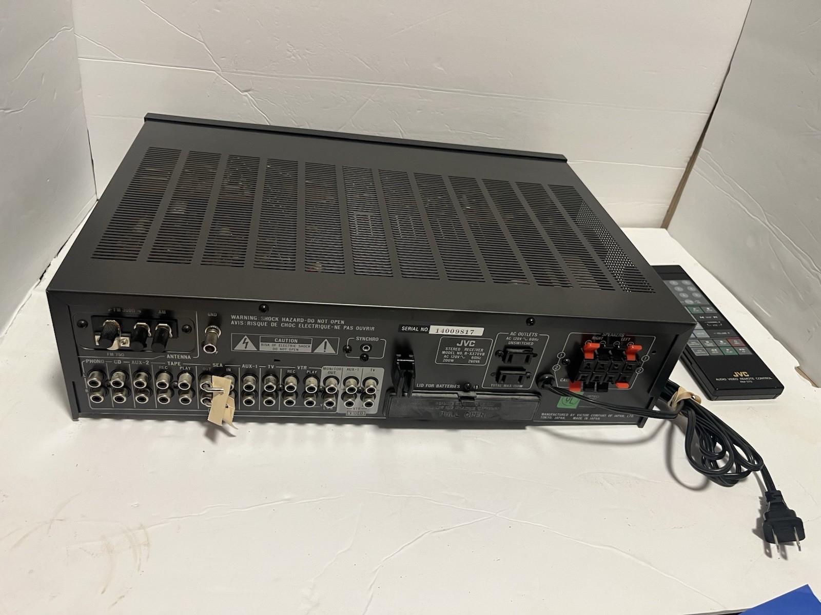 JVC R-X370V STEREO RECEIVER WITH REMOTE BUNDLE