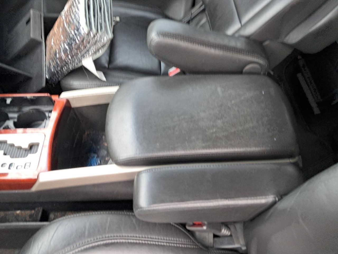 QX56 2007 Glove Box 4741526
