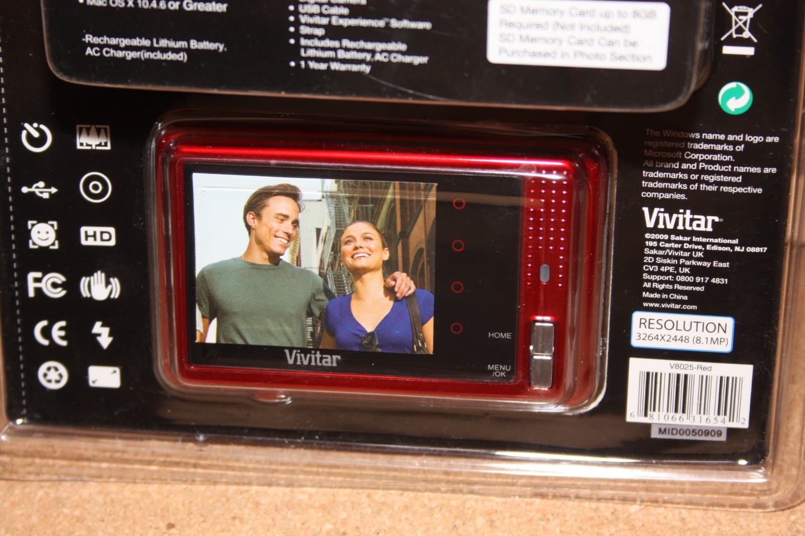 Vivitar ViviCam 8025 8.1MP Digital Camera Sealed