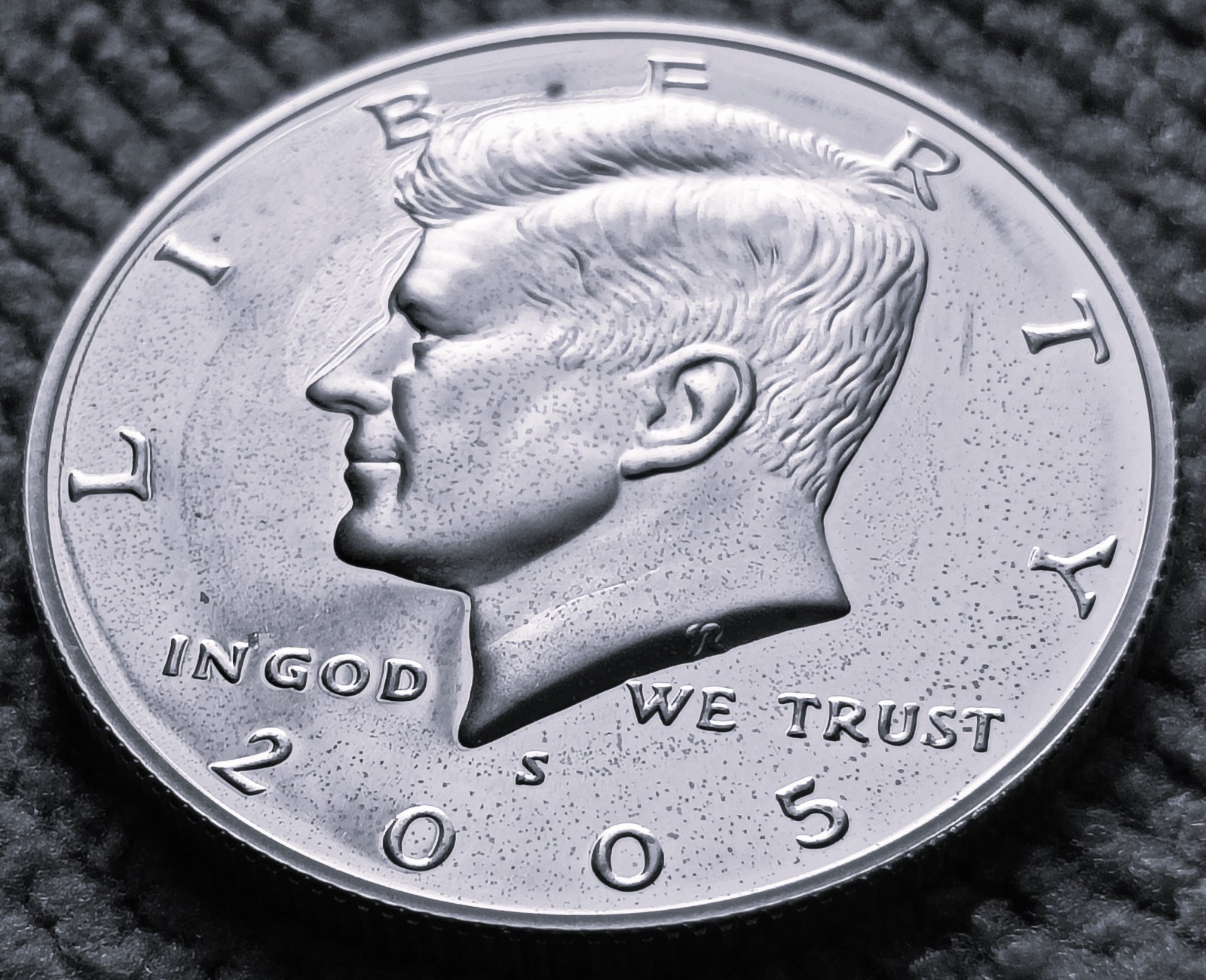 90% SILVER PROOF KENNEDY 2005 S