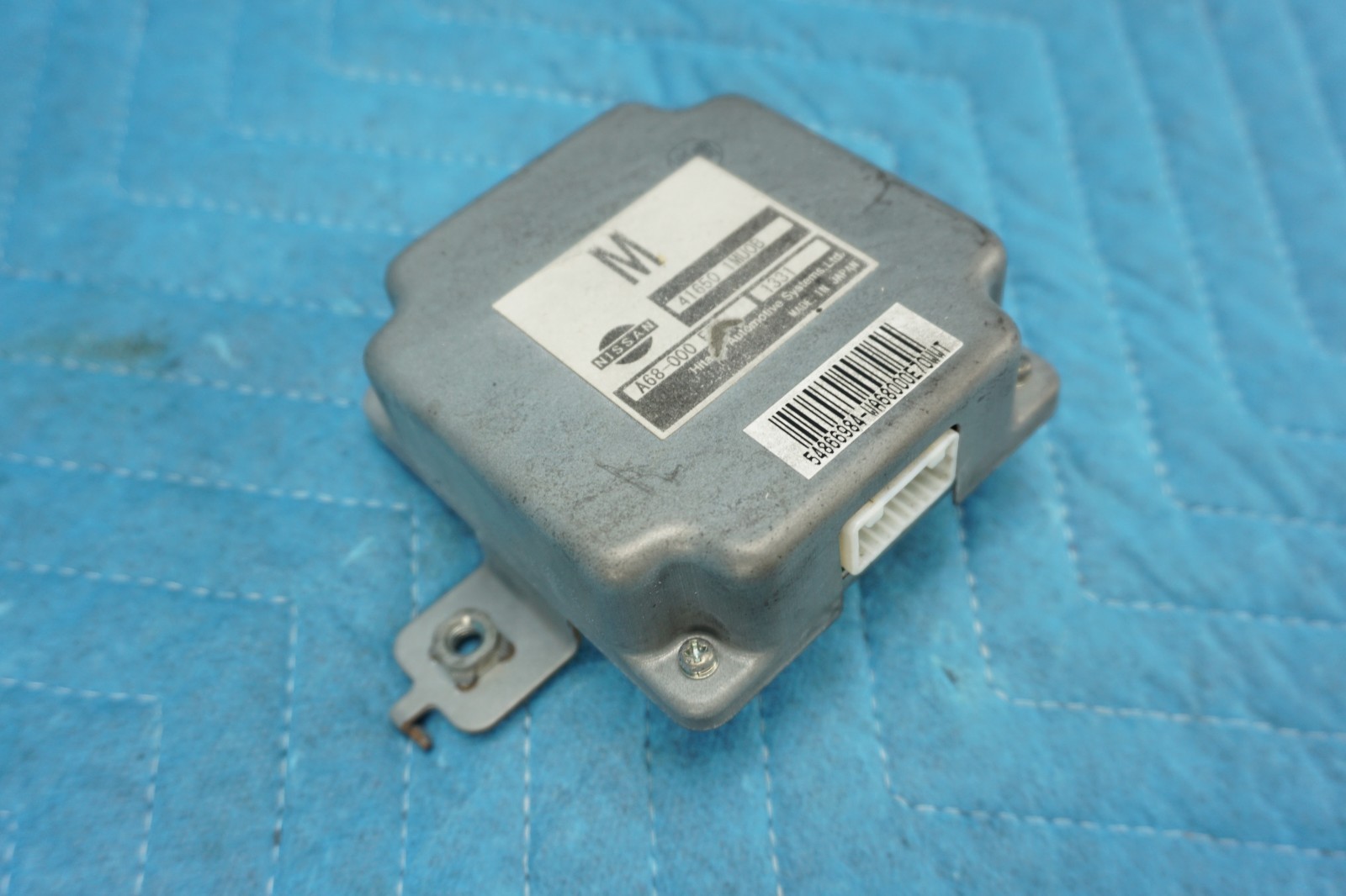 Infiniti M37 M56 Q70 Torque Split Controller 41650-1MU0B OEM