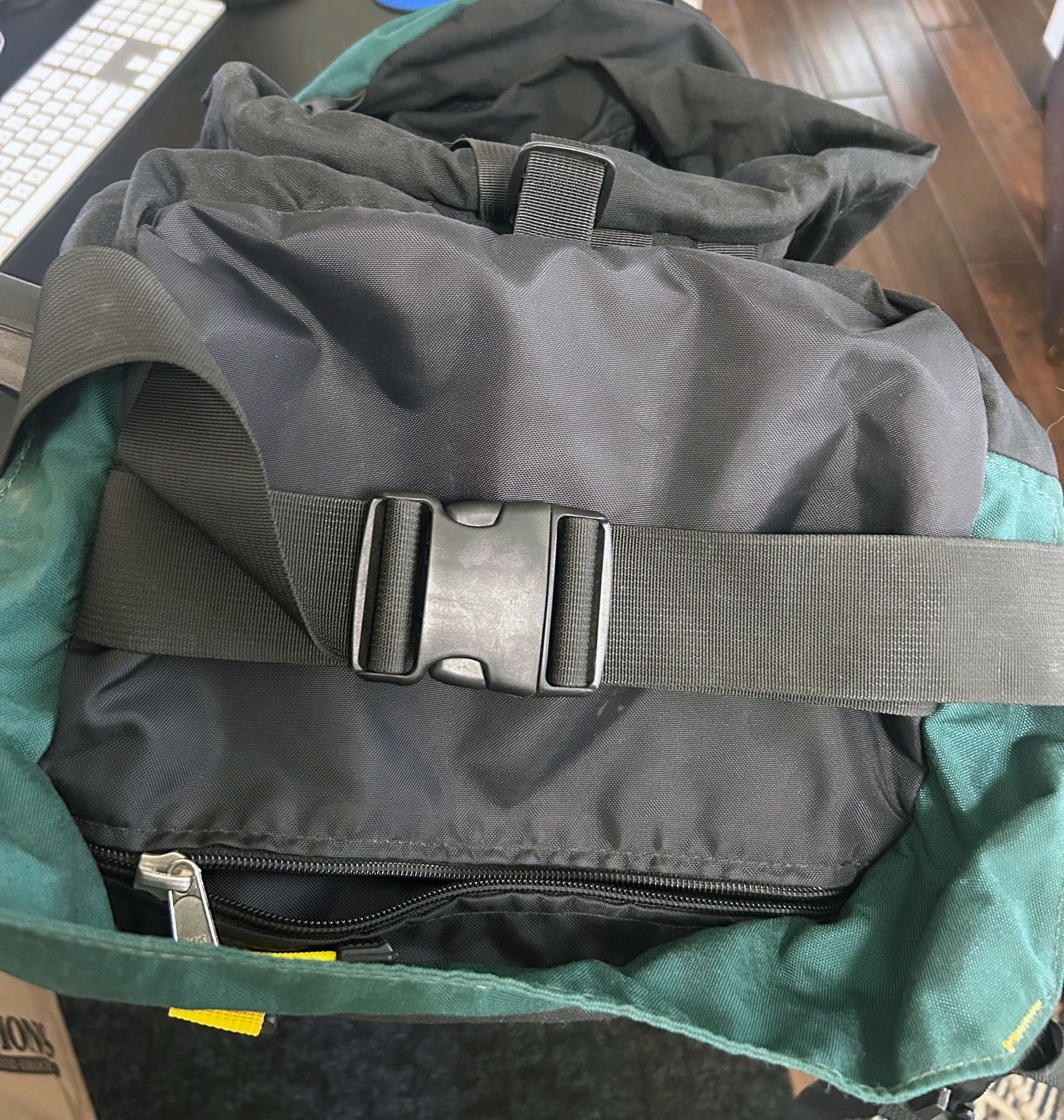 Vintage Vortex Backpack backpacking camping sturdy comfortable great condition