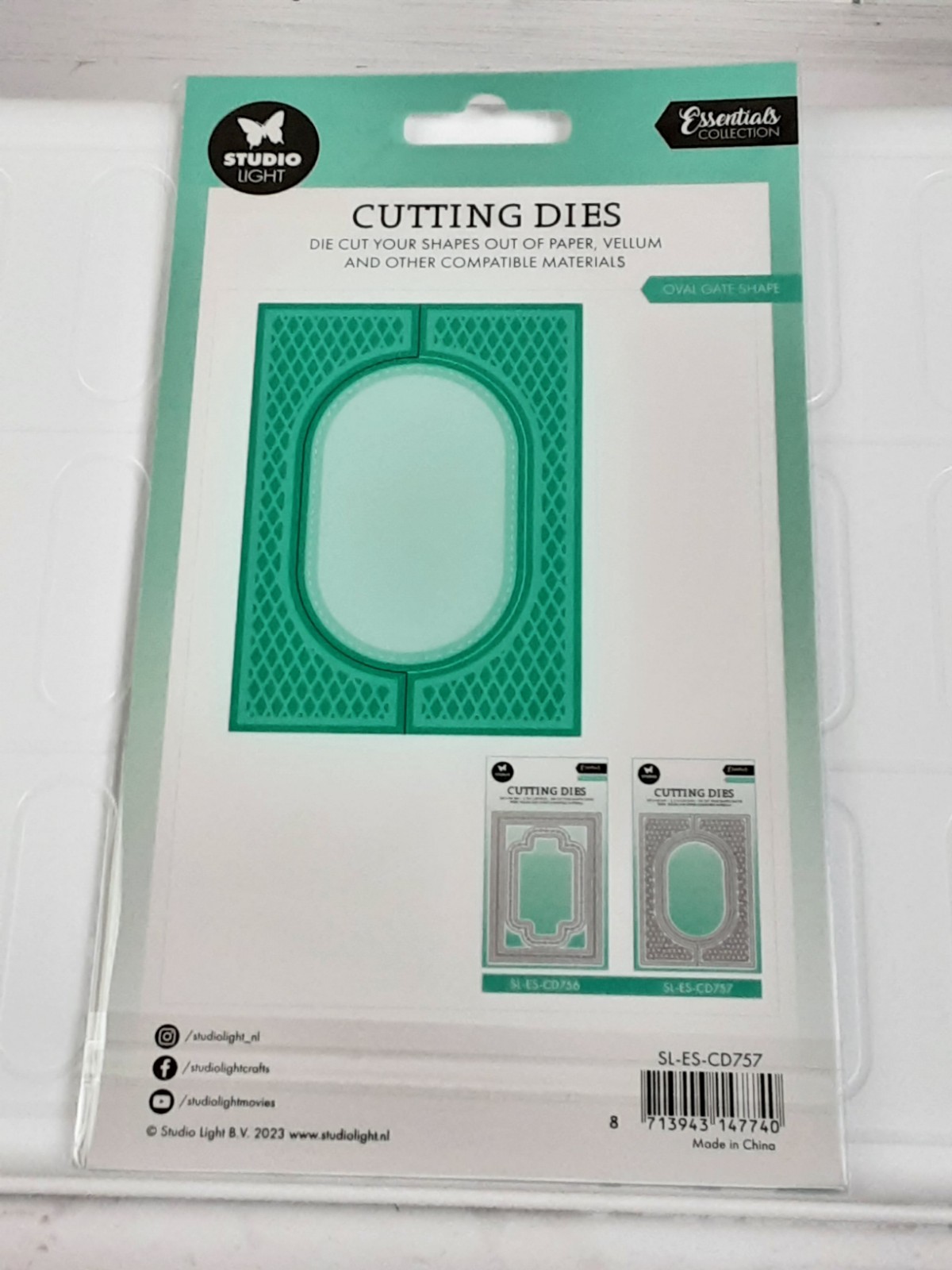 NEW Studio Light Essential Collection Oval Gate Shape Die 7 Dies Largest 6x4.25