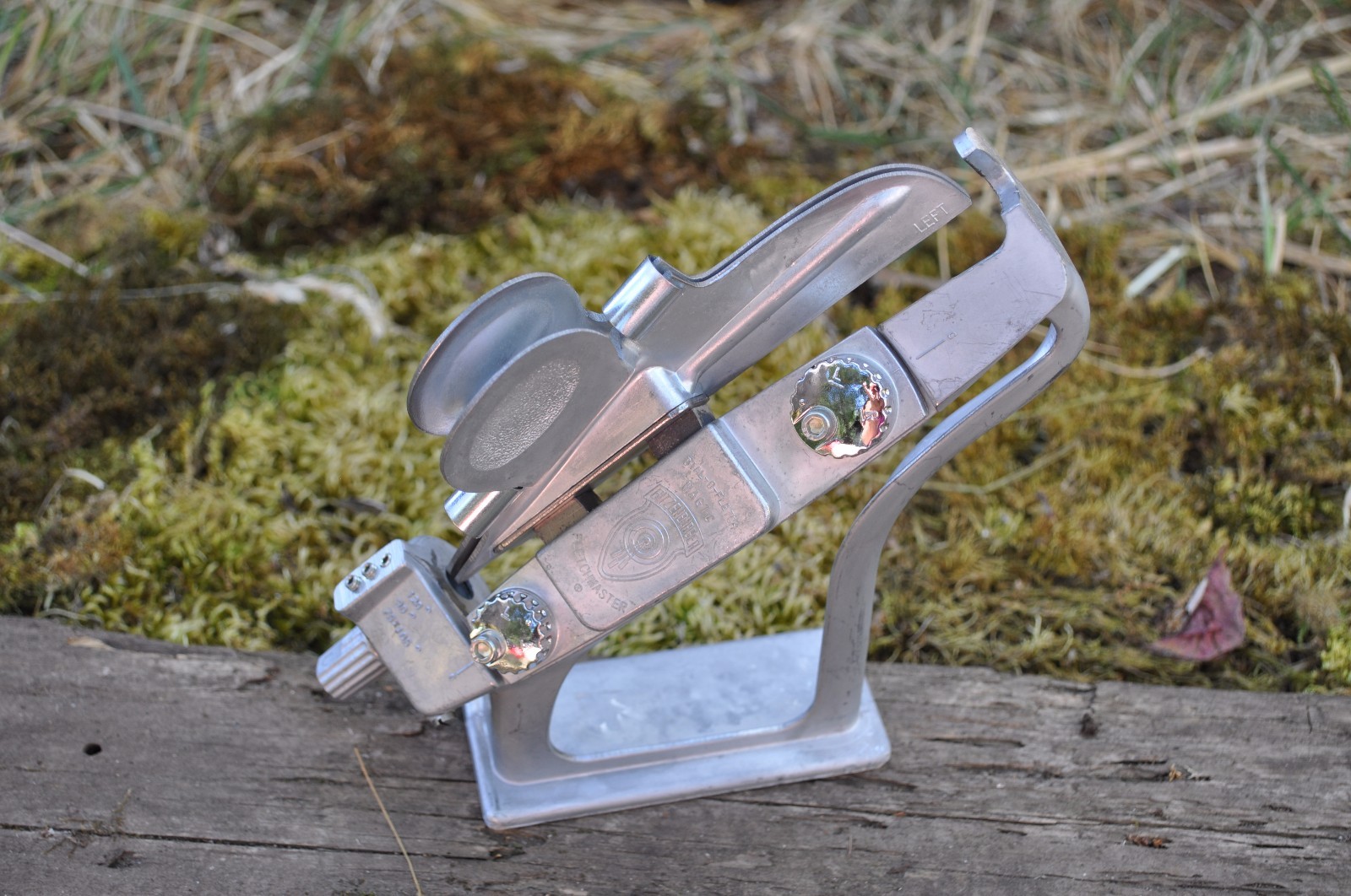 Bitzenburger Fletching Jig with Clamp