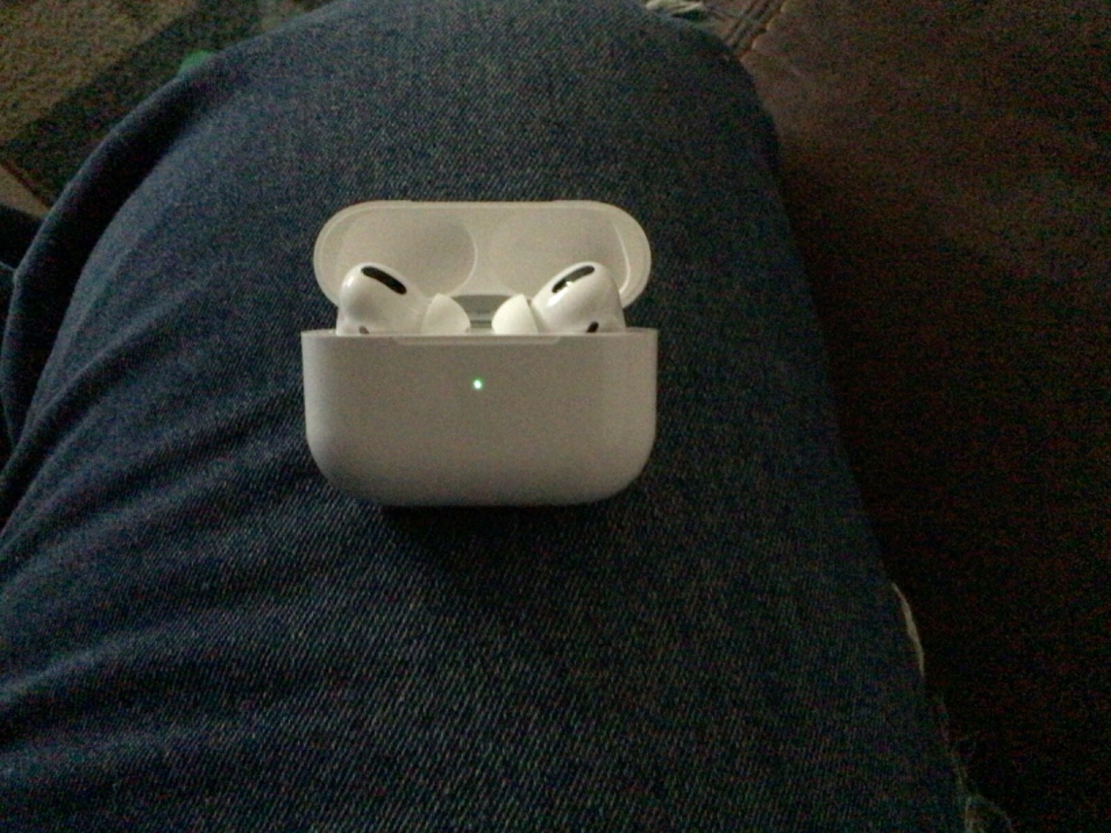 AirPods Pro, Used, White, Good Condition, Little Scratches.