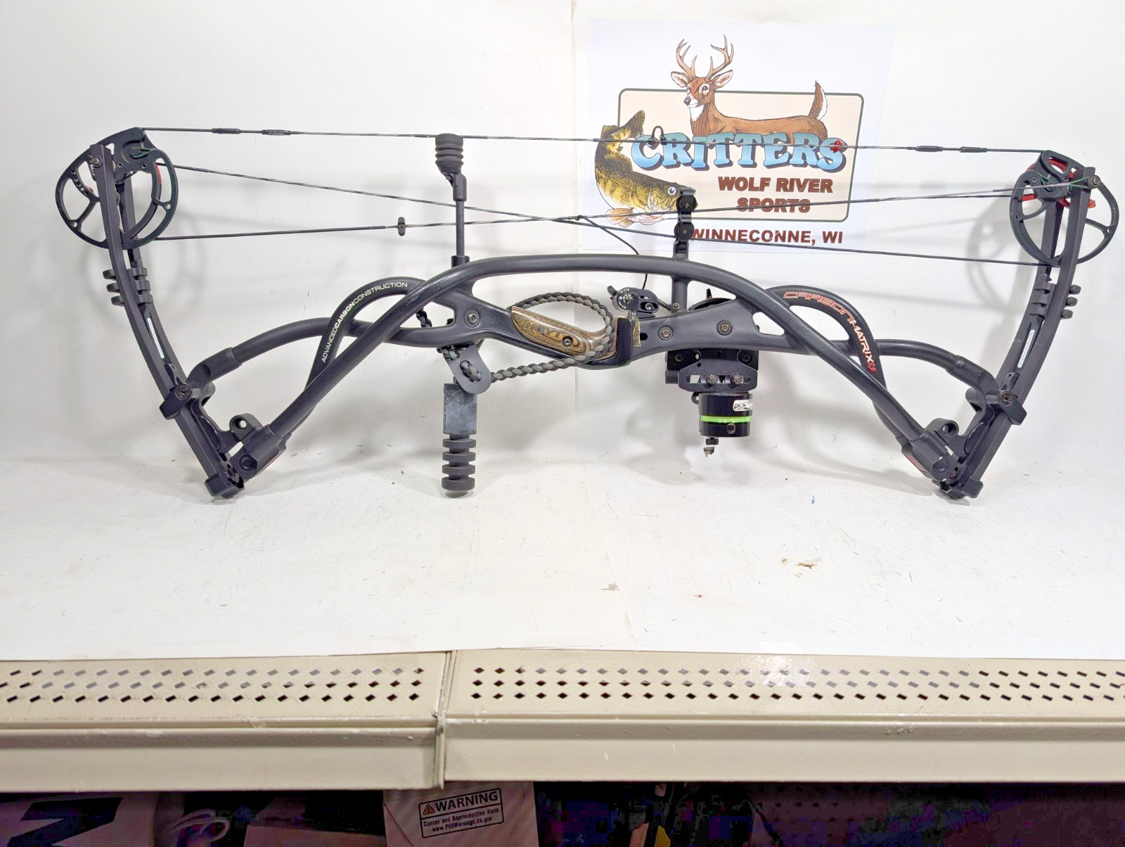 Hoyt Carbon Matrix G3 30.5" Draw 50-60 lbs Compound Bow Package! LEFT Hand!
