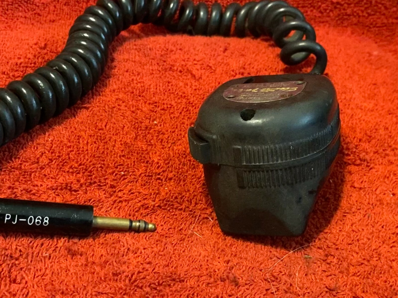 ELECTRO-VOICE MODEL 205-STC DIFFERENTIAL HANDHELD MICROPHONE