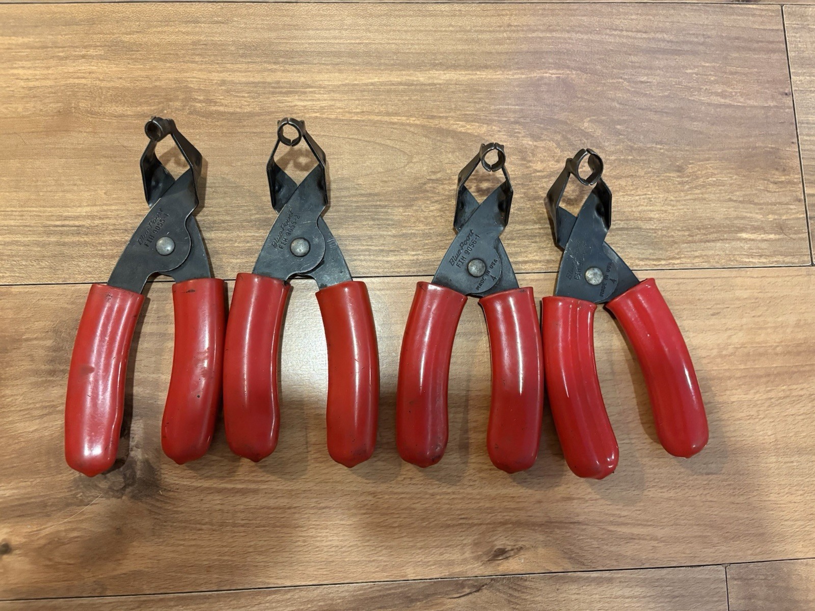 Blue Point FIH9055-1, 9055-2, 9056-1,9056-2 Fuel Line Disconnect Pliers