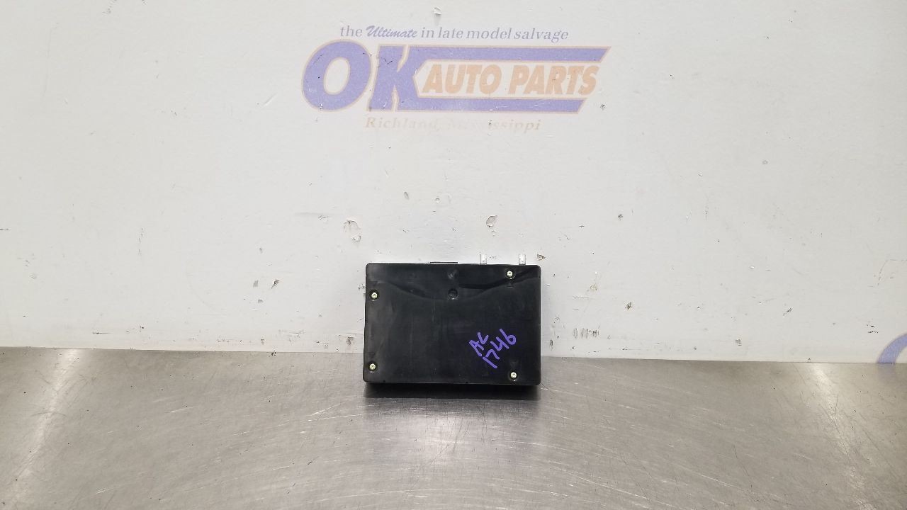 16 CADILLAC ESCALADE COMMUNICATION TELEMATICS MODULE 84023338