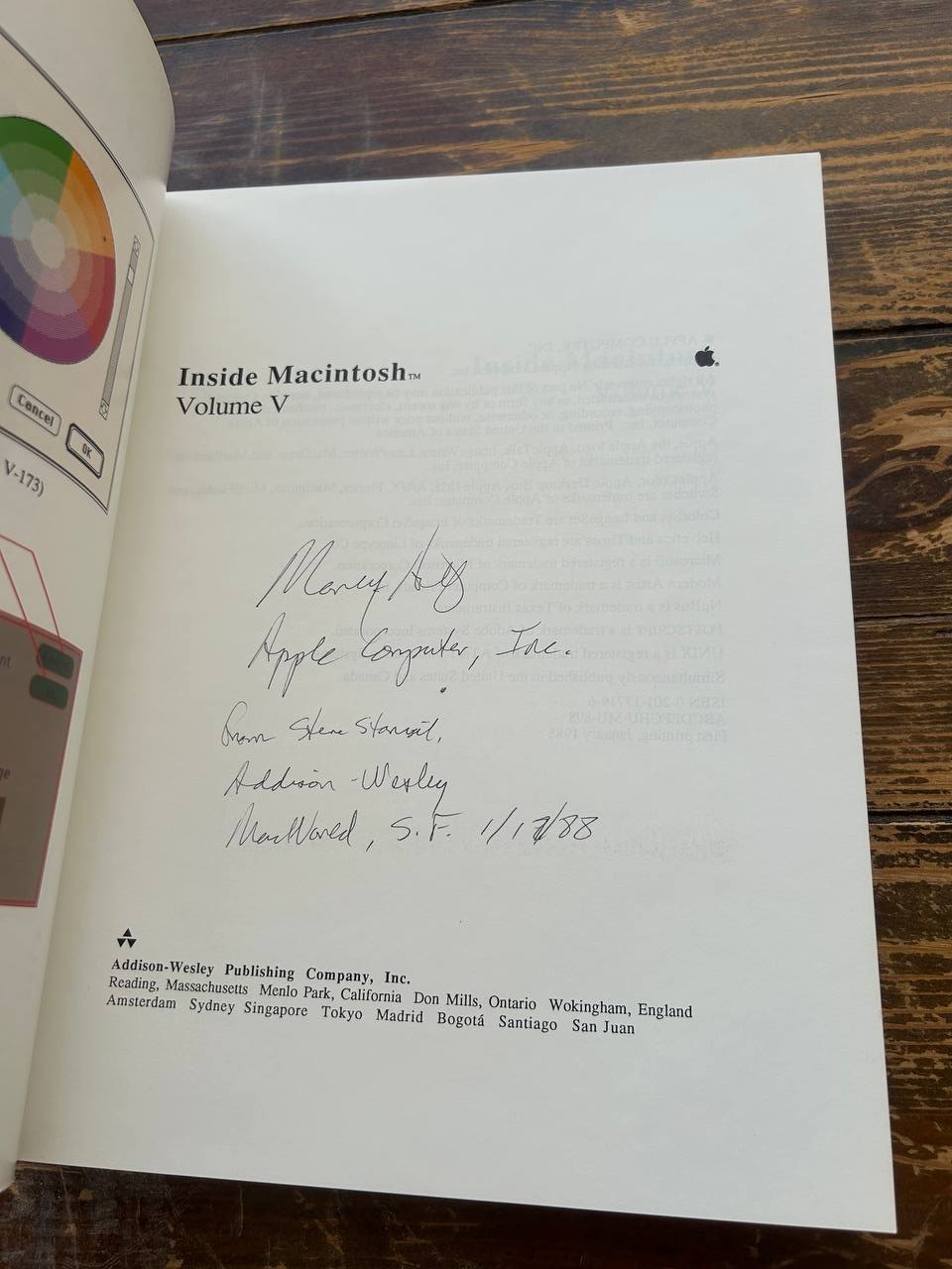 Vintage Apple Inside Macintosh Volume V 1988 Hardcover Developer Book