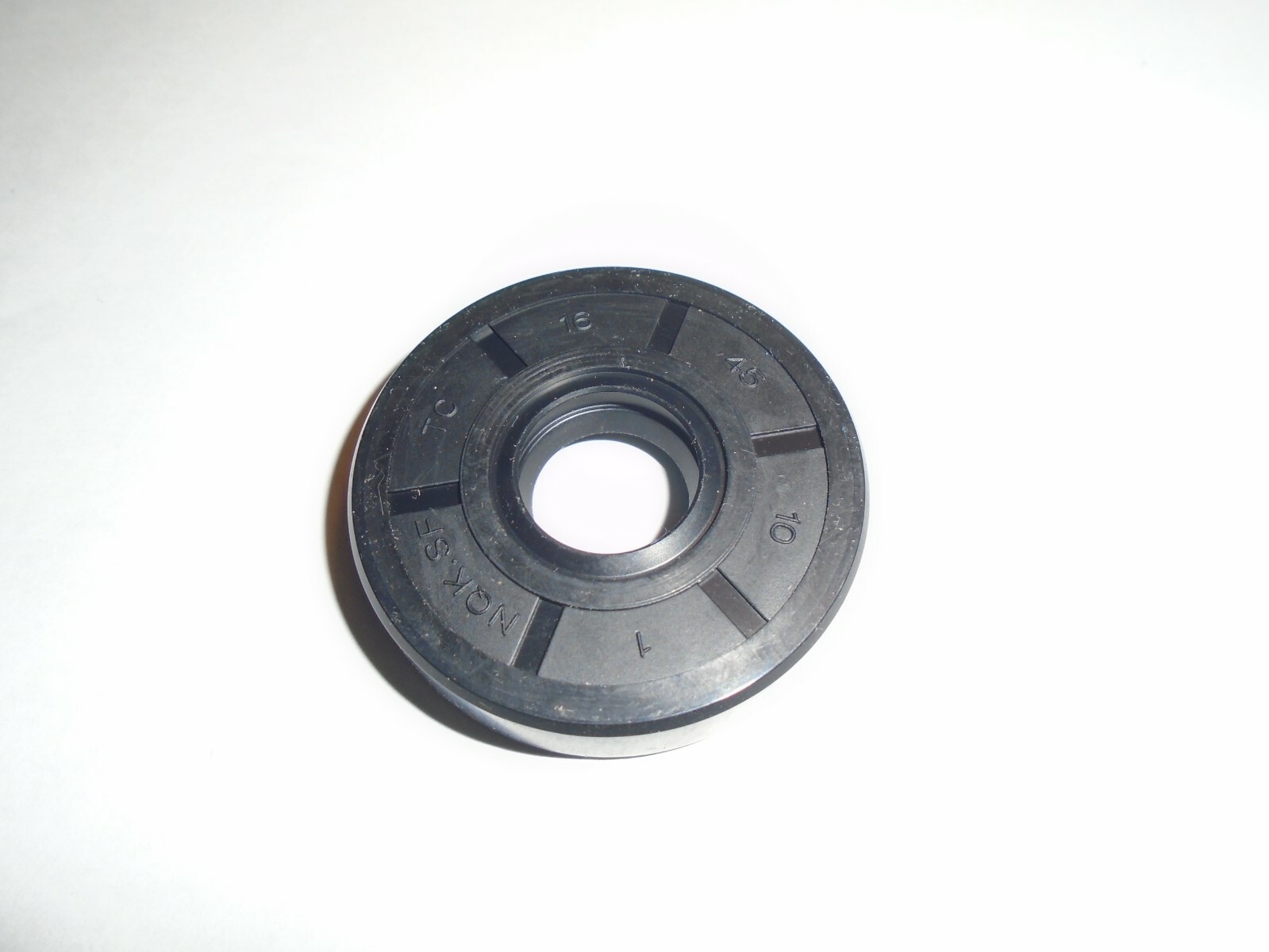 NEW TC 16X45X10 DOUBLE LIPS METRIC OIL / DUST SEAL 16mm X 45mm X 10mm
