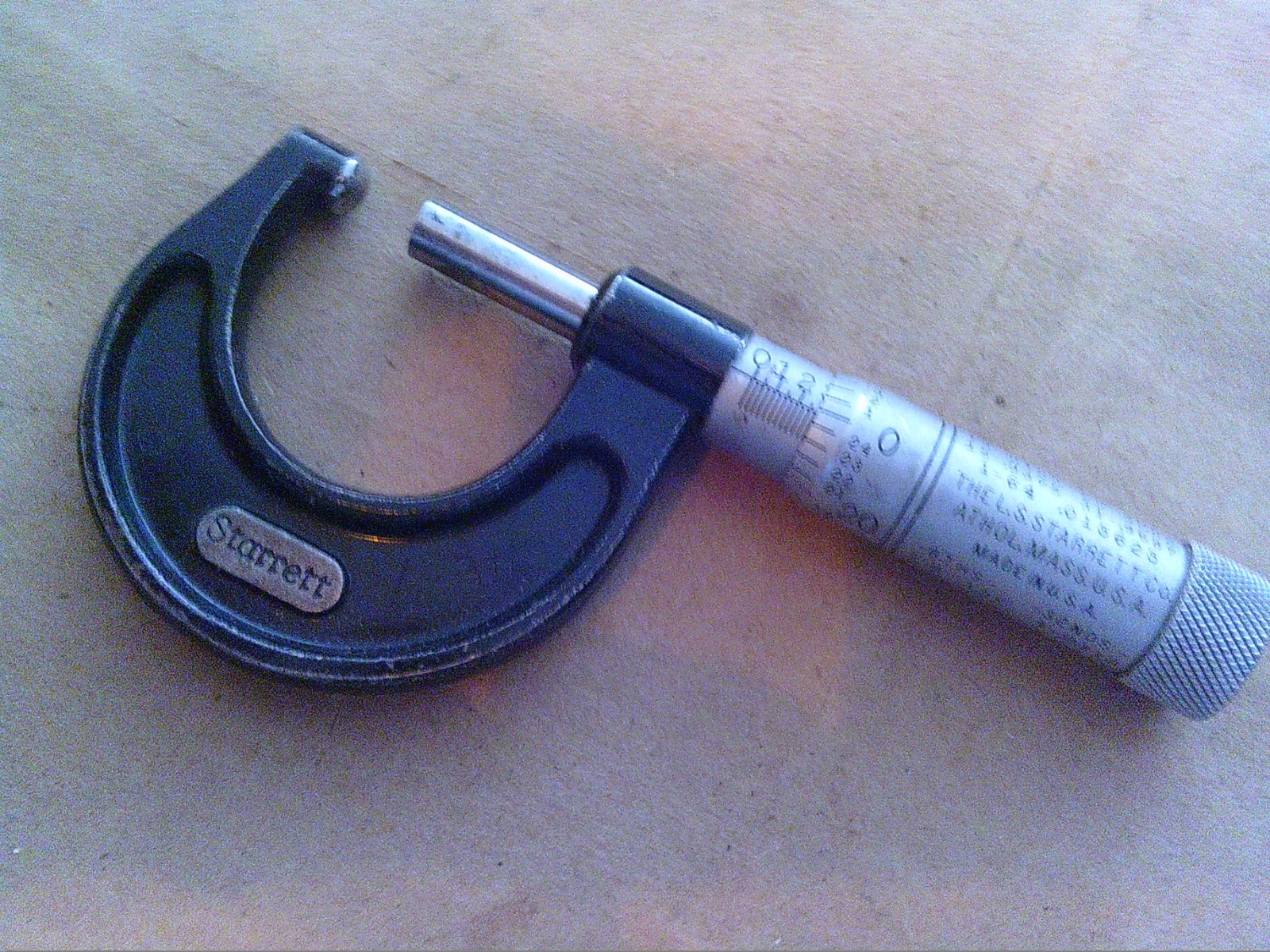 Starrett Rounded Anvil 0-1" Micrometer No. 211