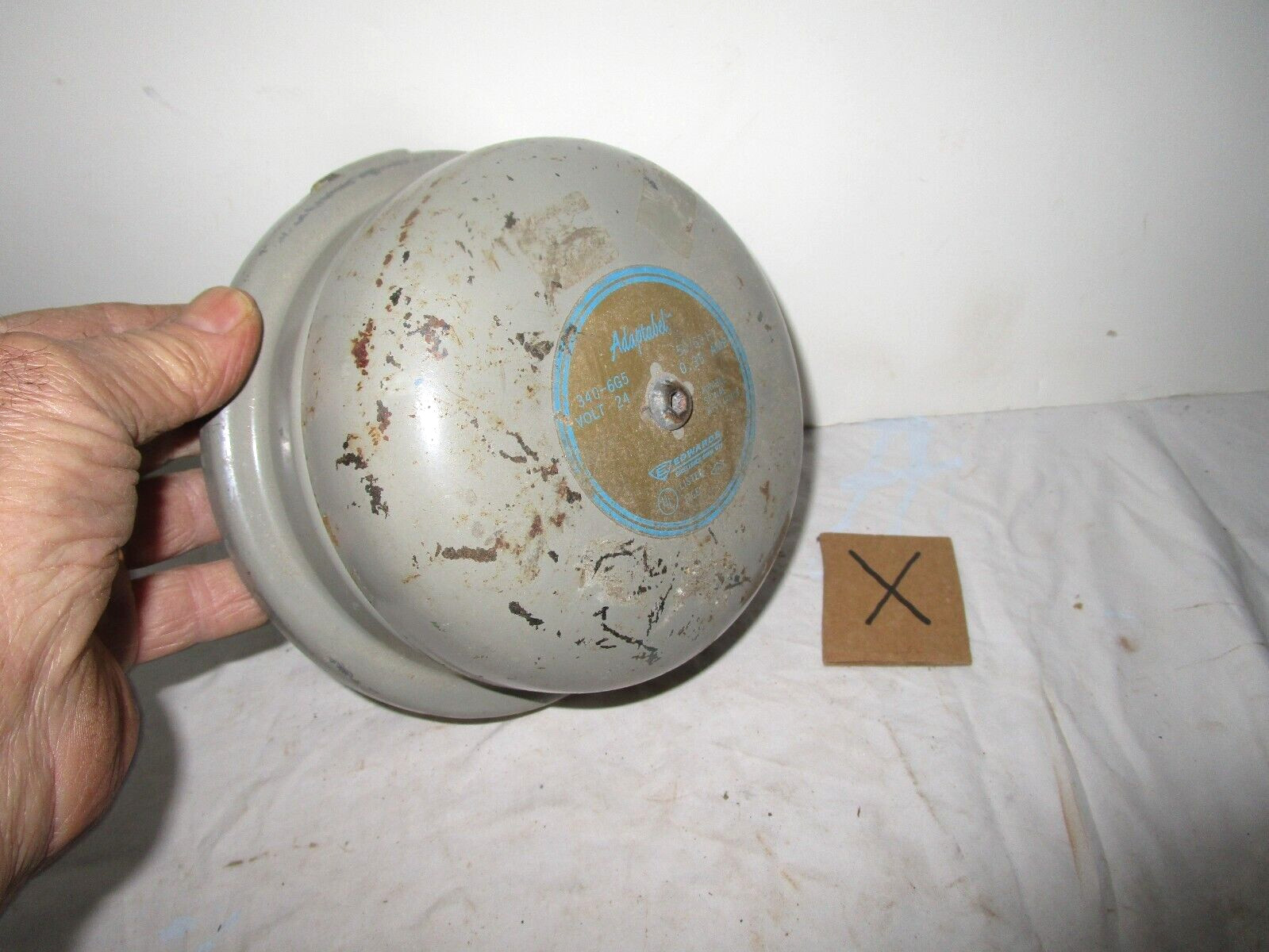 Vintage Edwards Adaptabel 24 Volt round steel alarm bell, Model 340-6G5---tested
