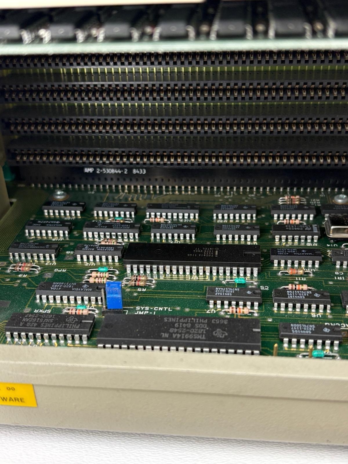 Vintage 1982 Hewlett Packard HP 9836A Computer Model 236