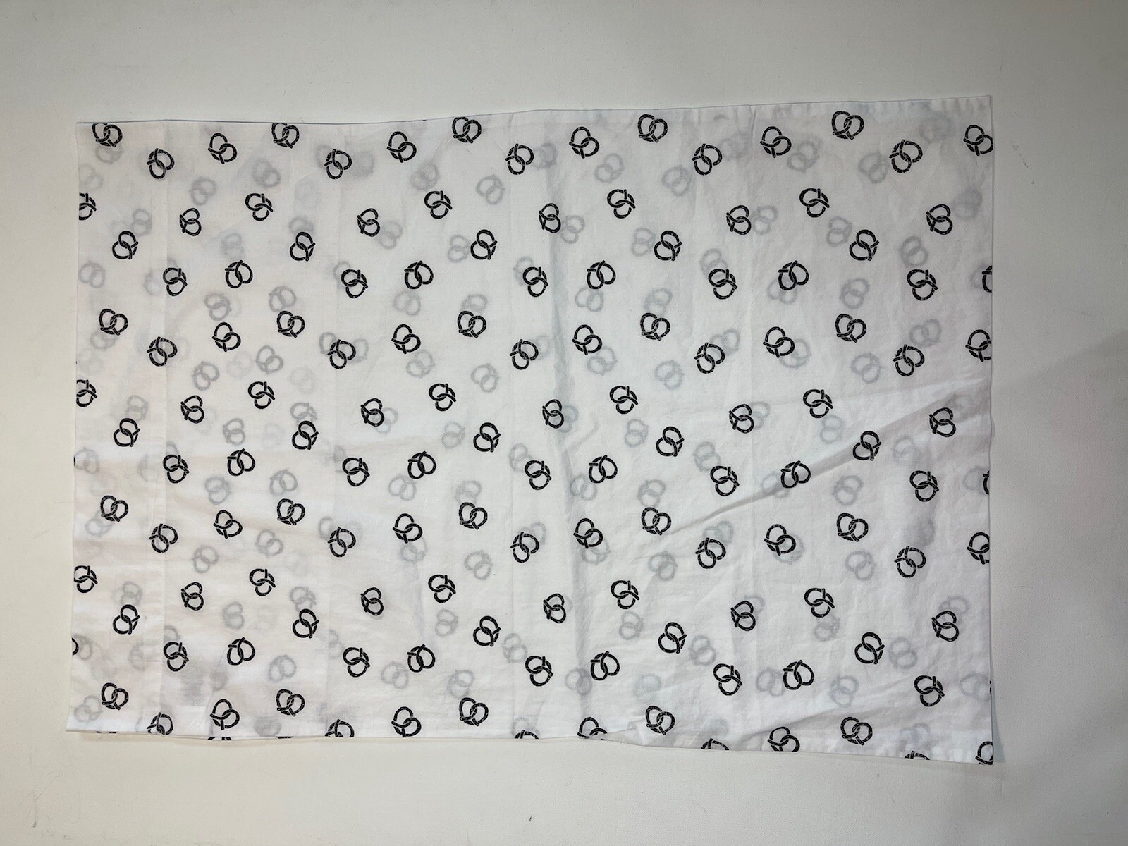 Pottery Barn Teen Pretzel Standard Pillowcase NEW RETIRED *HTF*
