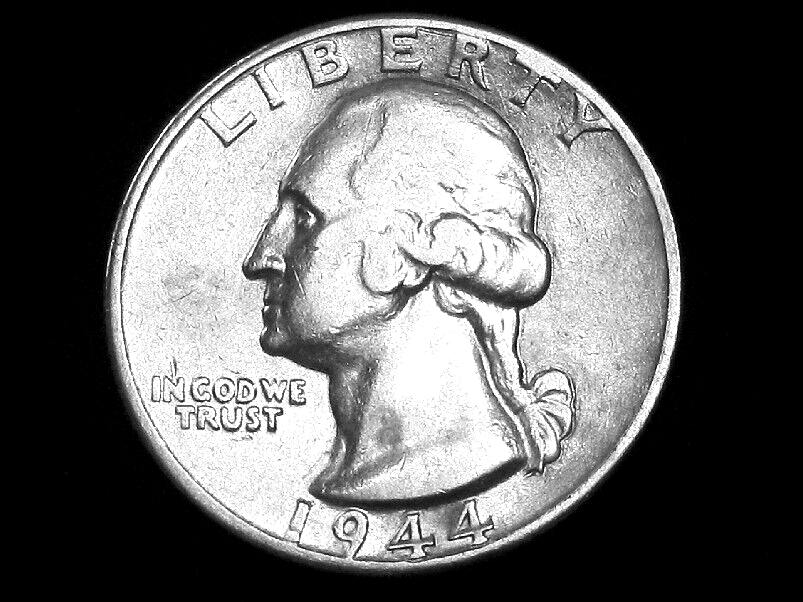 1944-D Washington Quarter --- Almost Uncirculated