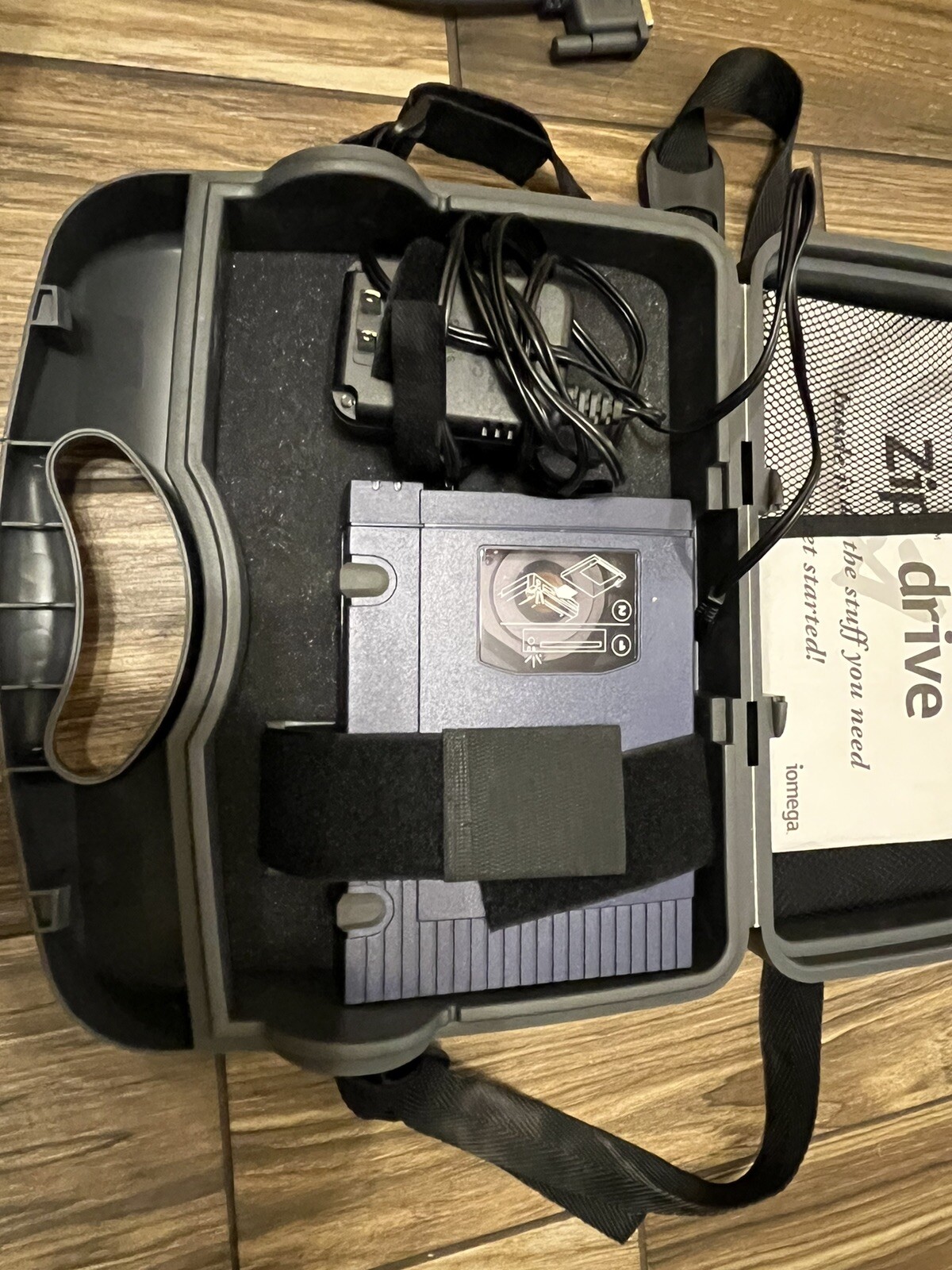 Iomega Zip 100 USB External Parallel Port Disc Drive Z100P2 Pwork Case And Cable