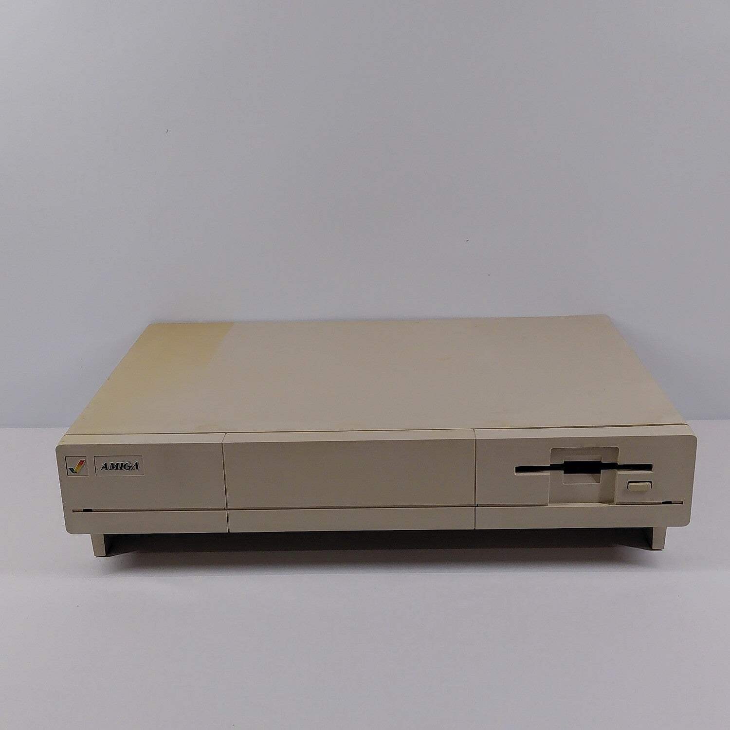Commodore Amiga 1000 Vintage Computer BR99YB-1000