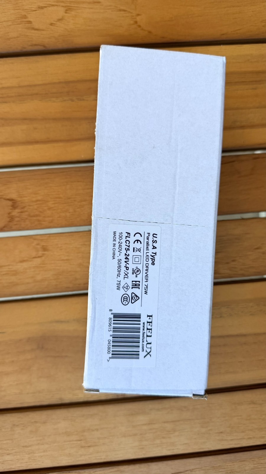 Feelux FLC75-24V-P 24V 75W LED Driver Power Supply w/ Distributor