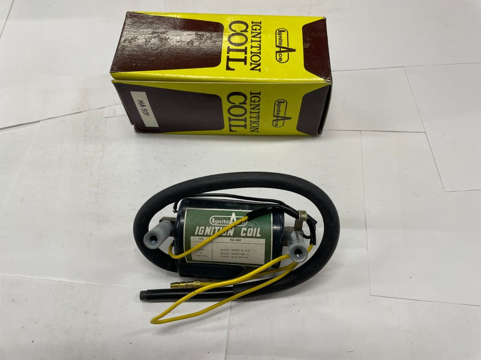 UNIVERSAL 6 VOLT IGNITION COIL SUZUKI KAWASAKI YAMAHA HONDA ECT..  NEW OLD STOCK
