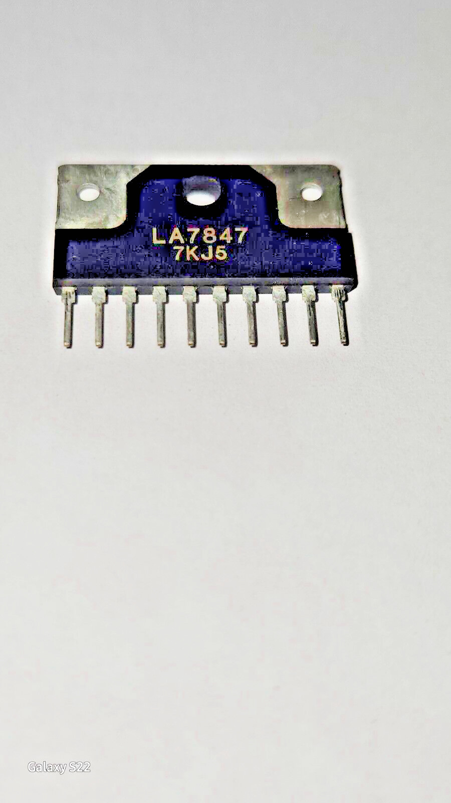 SANYO VERTICAL IC LA7847 USED IN VARIOUS APPLICATIONS