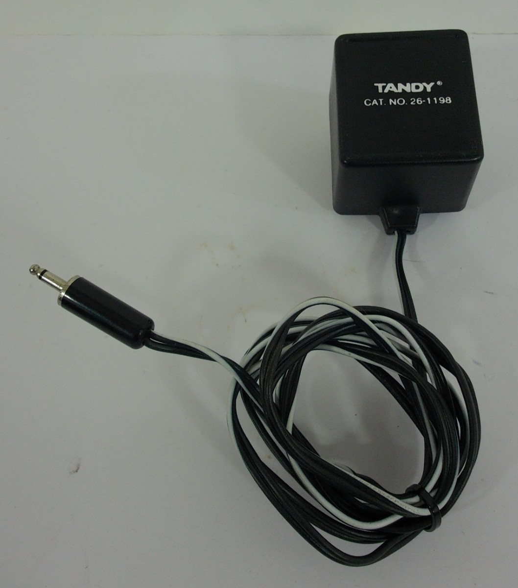 Tandy Electro-Mech Co Class 2 Transformer IN:120VAC 60Hz 15W OUT:8VAC 10 VA